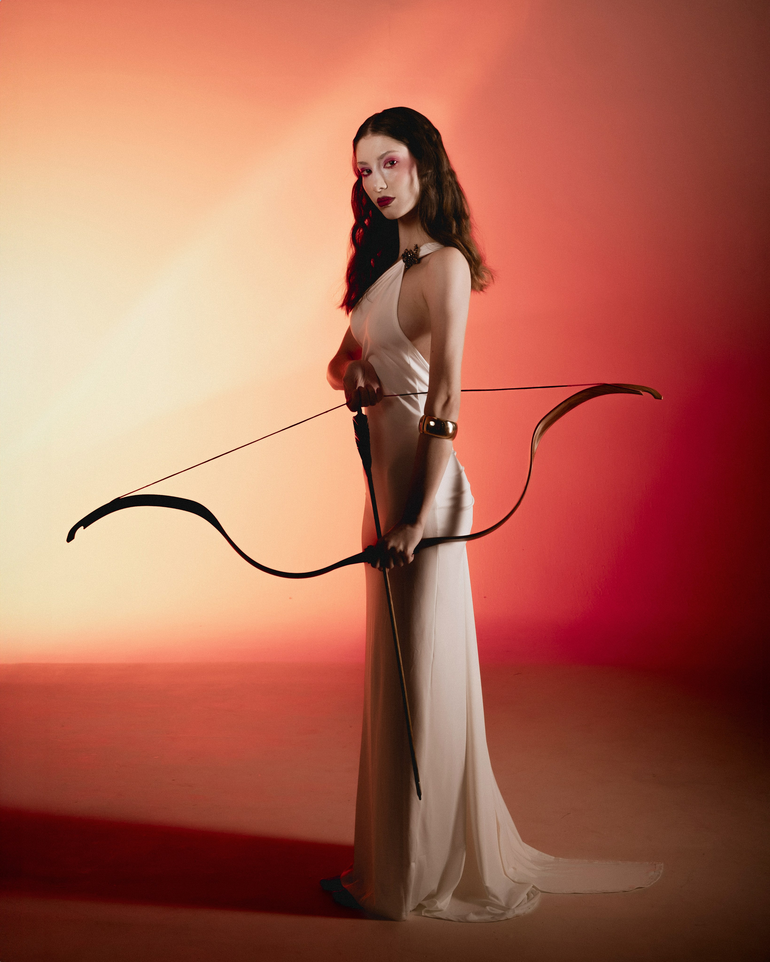 CUPID. Коммерческий и fashion-фотограф в Санкт-Петербурге Олеся Поле