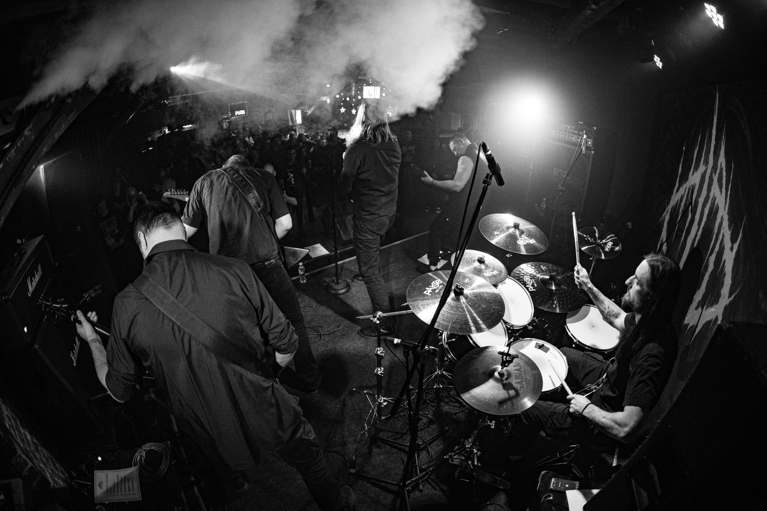 ИЛ • Minuala • Khlad|Цоколь 2.0. Концертный и репортажный фотограф в Санкт-Петербурге Слава Пахомов