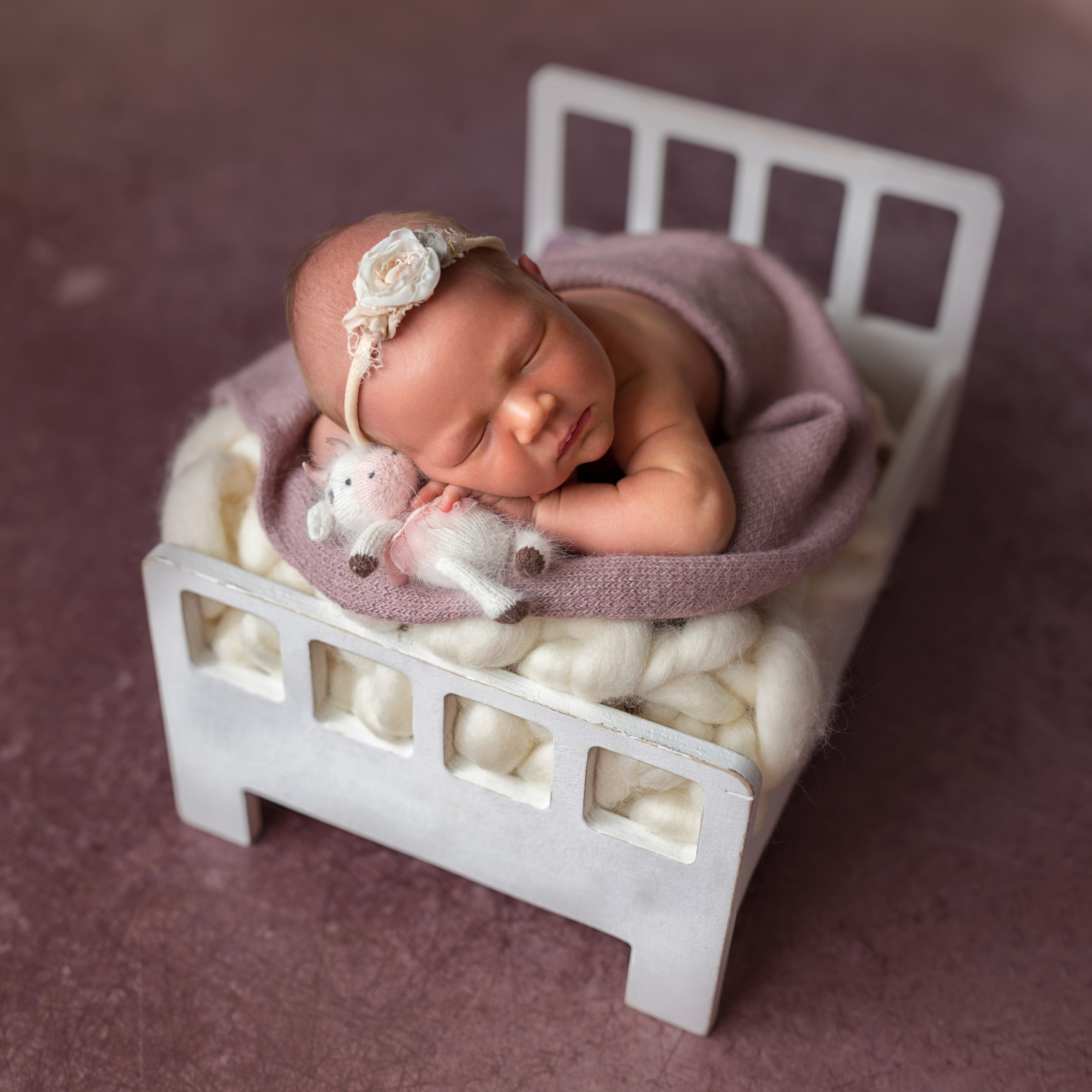 Newborn ДЕВОЧКИ. Фотограф новорожденных в Новосибирске