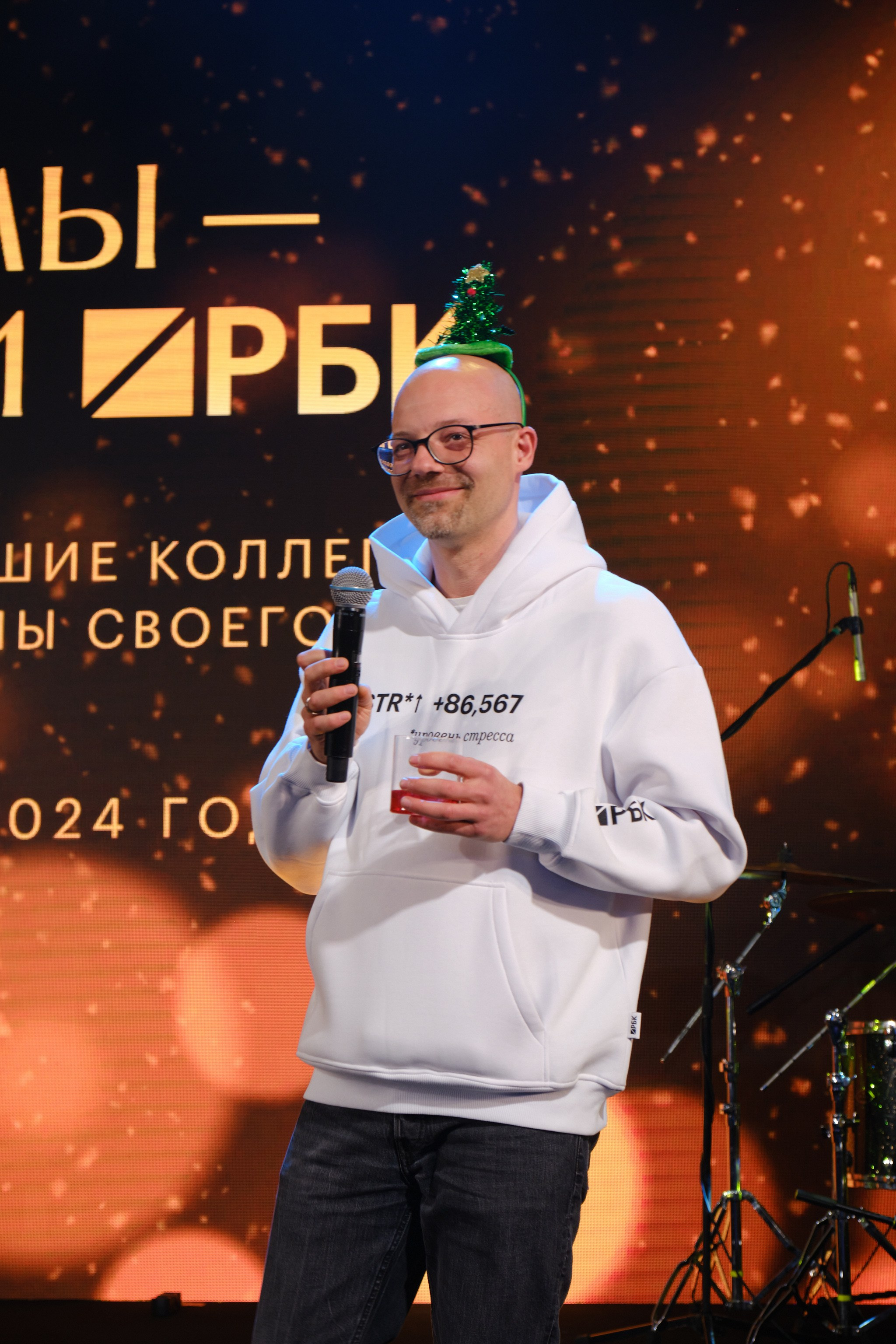 Новогодний корпоратив РБК + концерт Дискотека авария. Профессиональный фотограф в Москве Павел Жданов