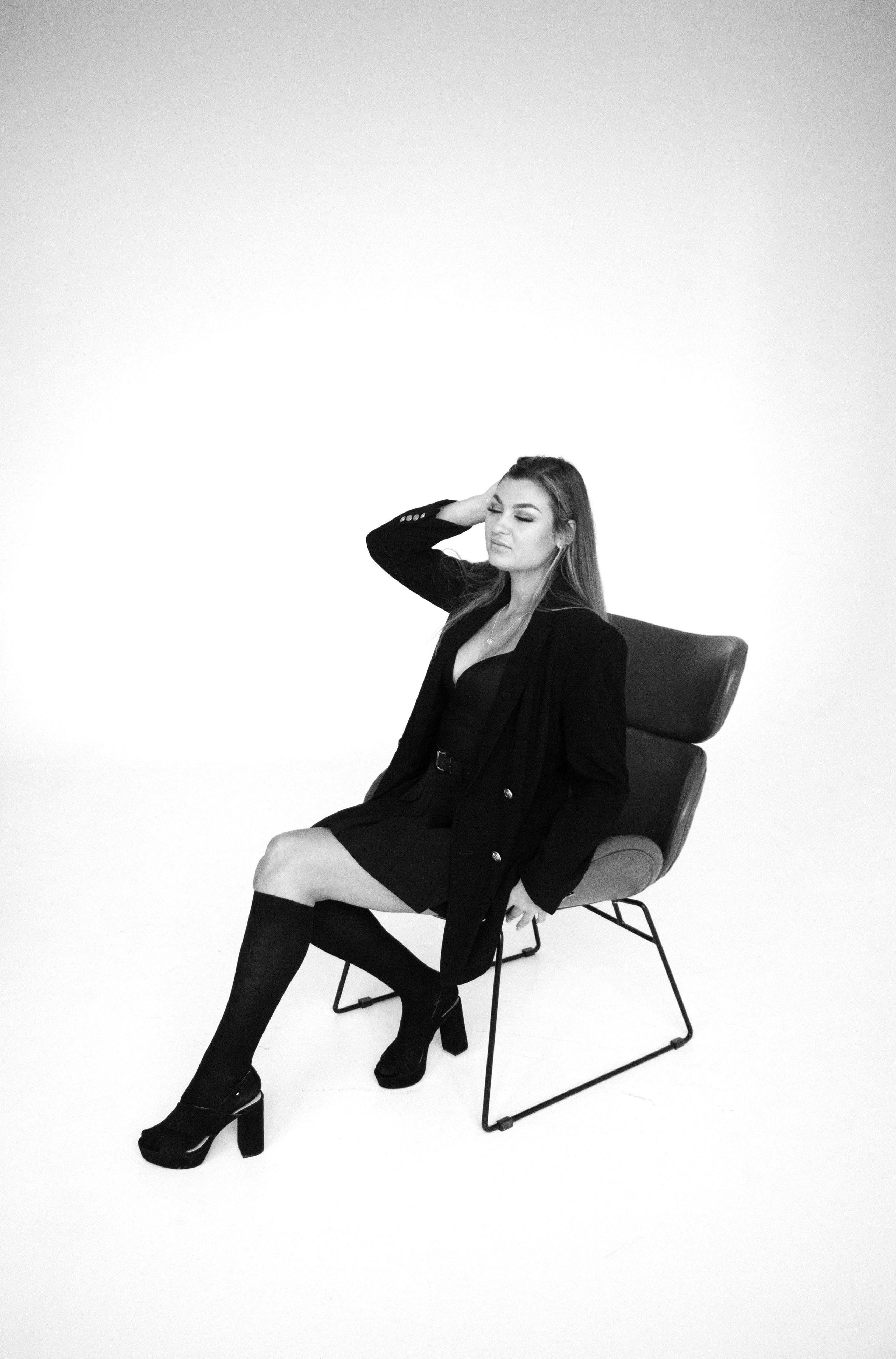 Linda. Бережно сохраняю ваши чувства и истории на своих фотографиях