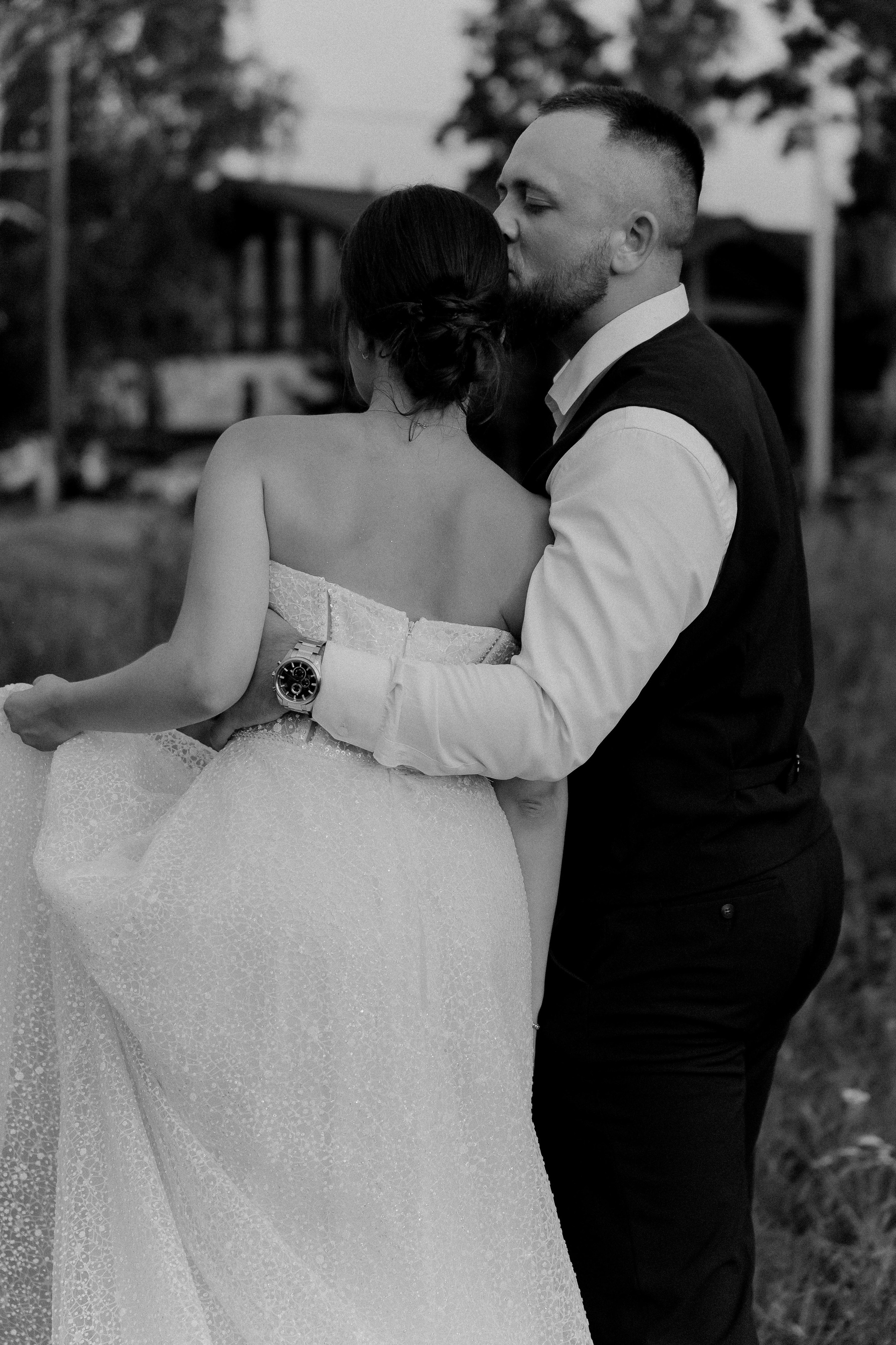 Свадебная история. Лесной Виладж. Свадебный и семейный фотограф Рассказова Виктория