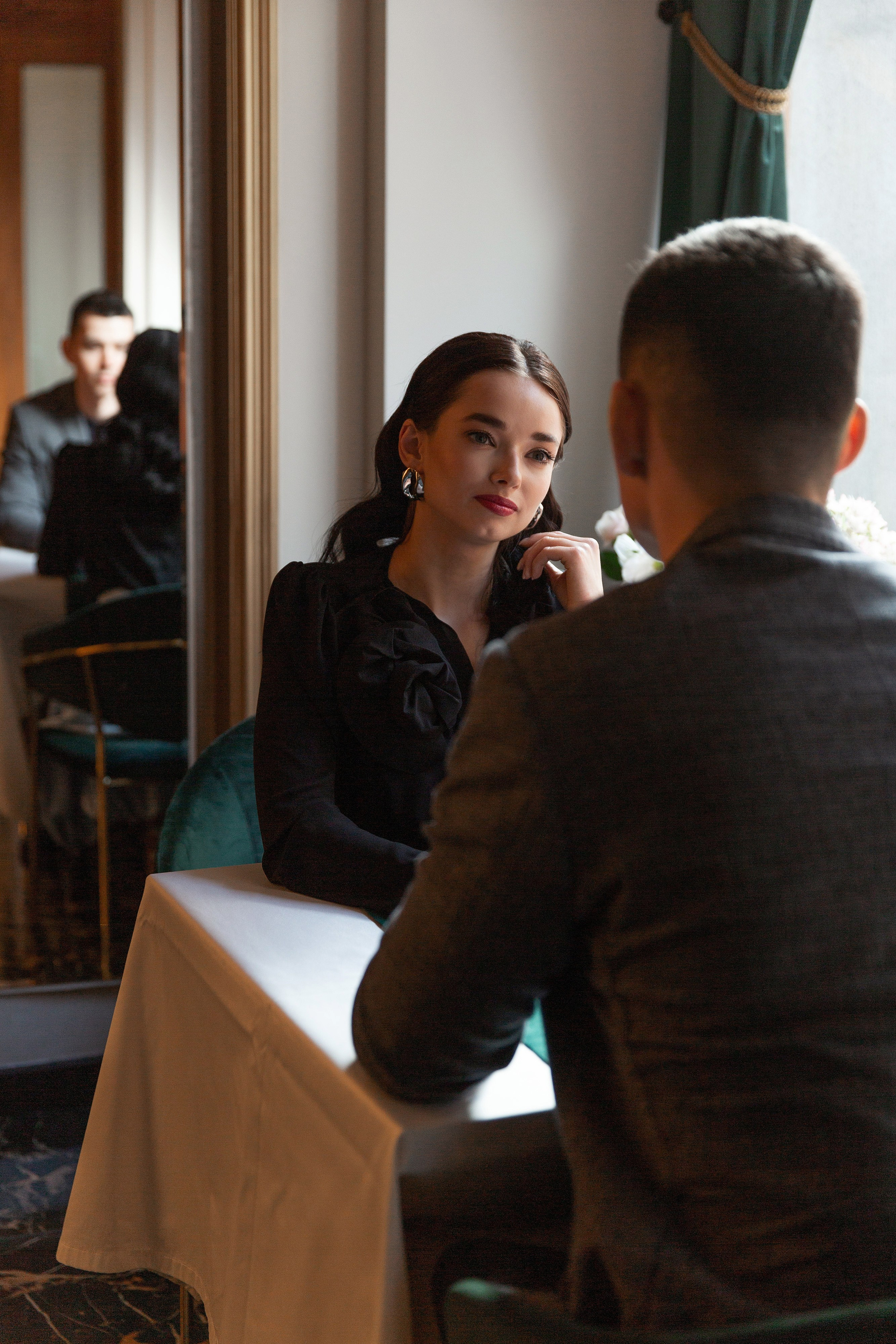 Фотосессия лав стори в отеле. Свадебный и портретный фотограф в Санкт-Петербурге Надежда Чечулина