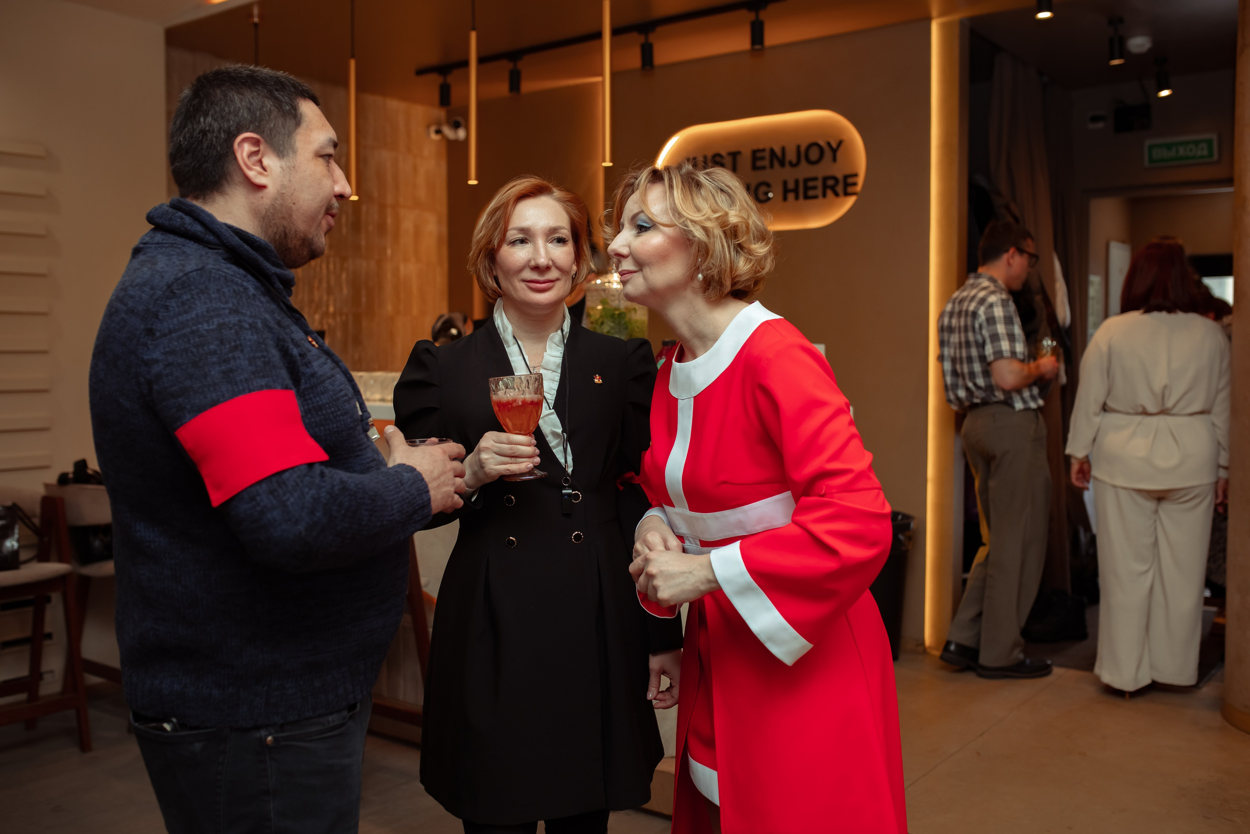 Юбилей Анны в стиле Гайдая. Семейный и детский фотограф в Москве Дорогова Екатерина