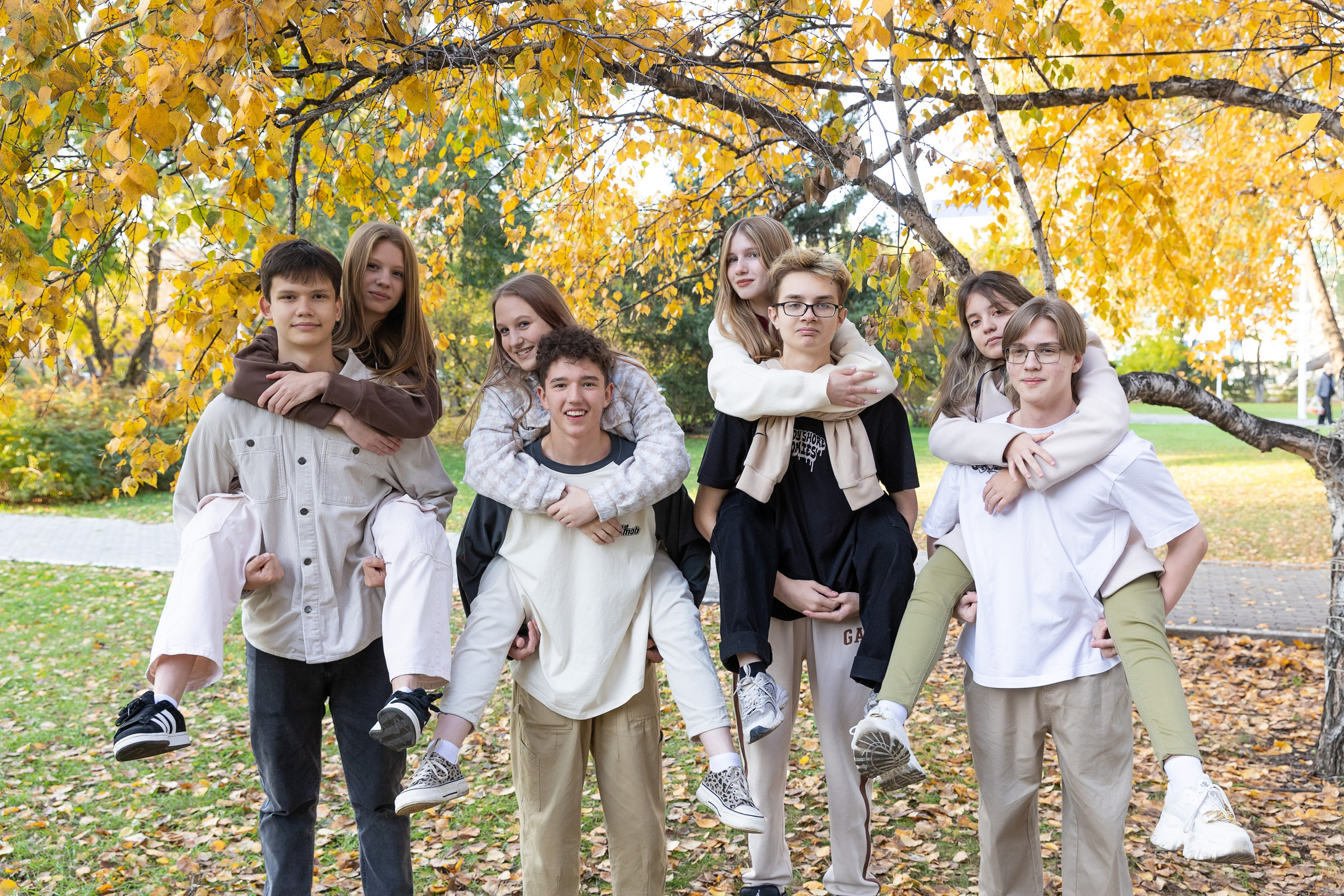 Осенняя фотосессия 9Б. Семейный, детский, школьный фотограф в Благовещенске Яна Белоусова