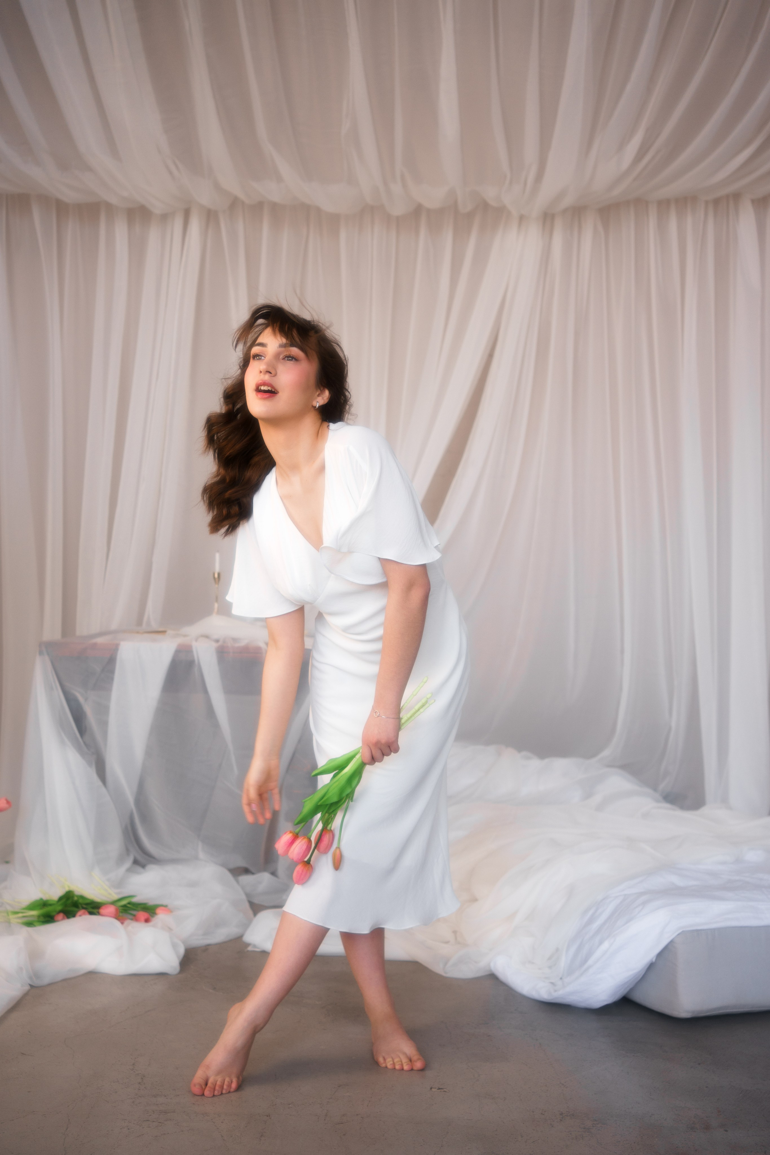 Нежнейшая весенняя серия с актрисой Софией Цымбал. Портретный фотограф в Казани, Красной Поляне и Сочи Анна Кузнецова