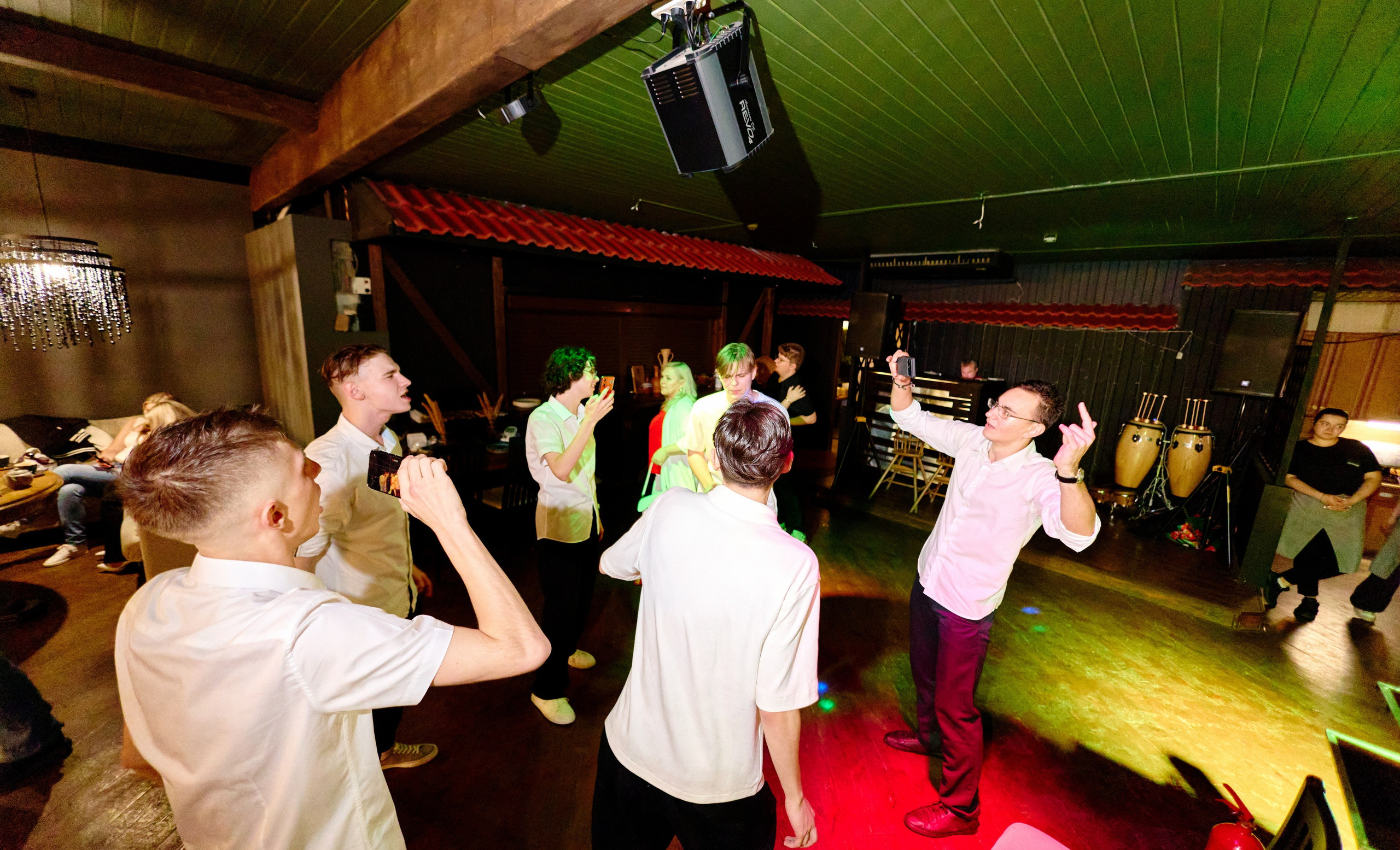 Выпускной 35 Сош. Фотограф Выпускные альбомы Таганрог Сергей Коробченко