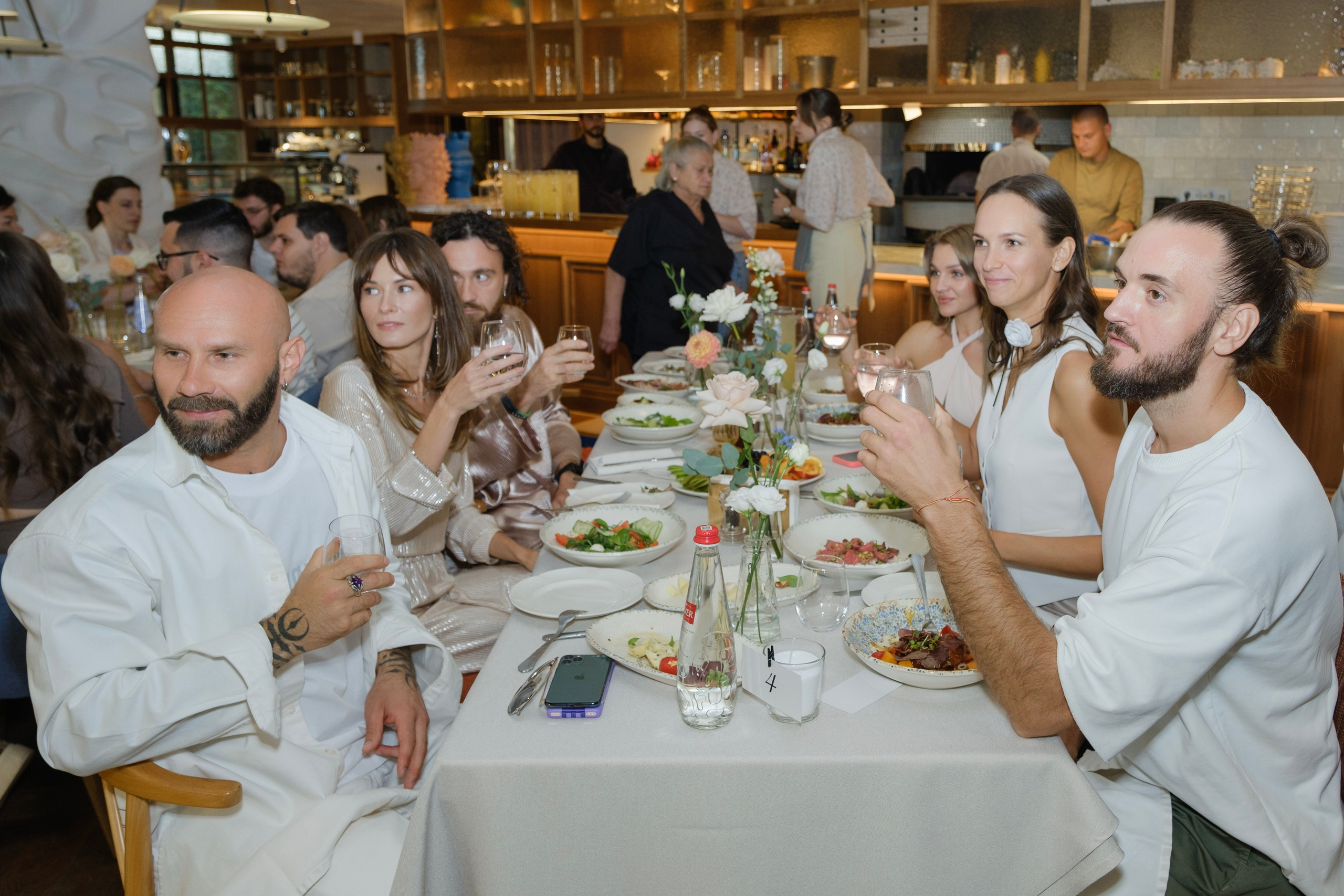 Alexander Alina. Wedding photographer