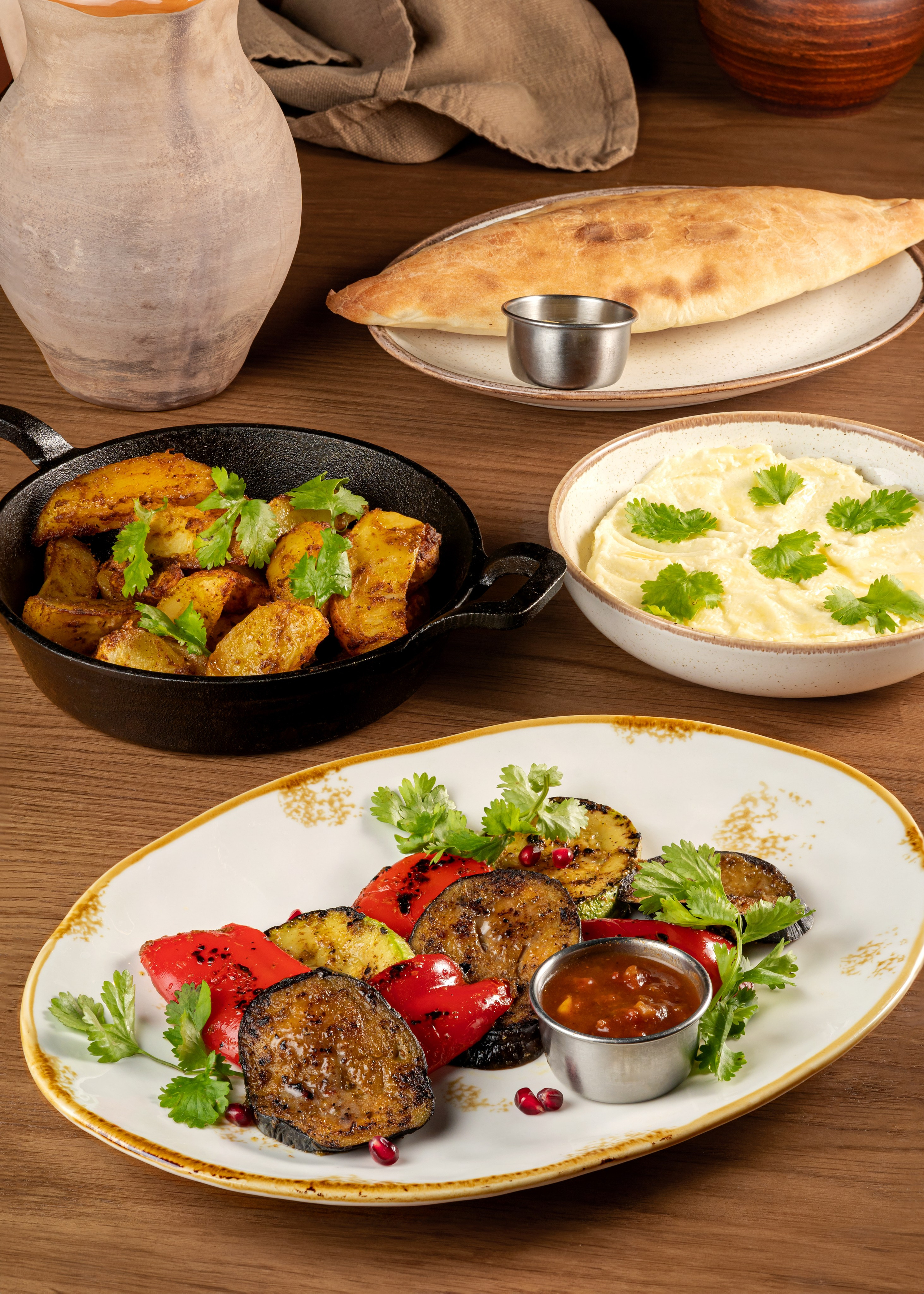 Коза и Лоза, основное меню. Екатерина Лементуева фуд-фотограф, предметный фотограф, Новосибирск