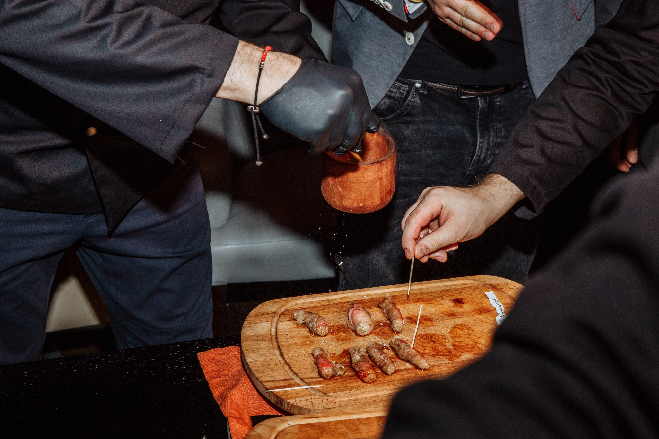 Открытие Black Star Burger Prime в Европейском. Свадебные фотосессии в Москве. Фотограф Сергей Ржевский