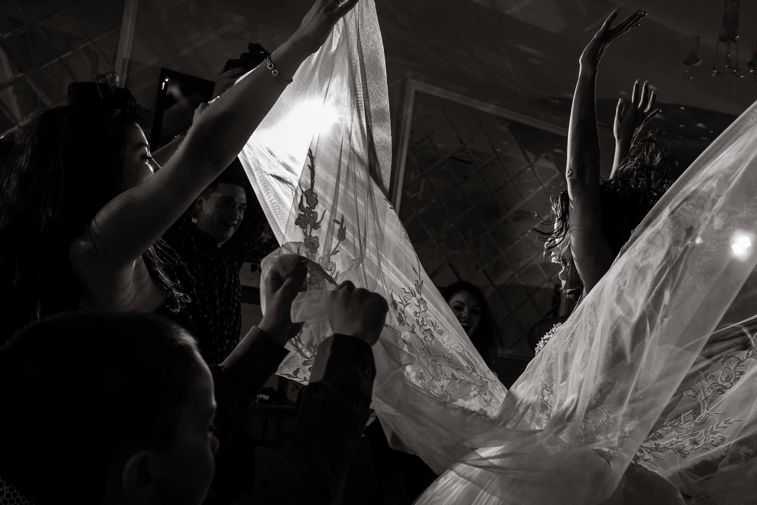 Элла и Антон. Свадебные фотосессии в Москве. Фотограф Сергей Ржевский