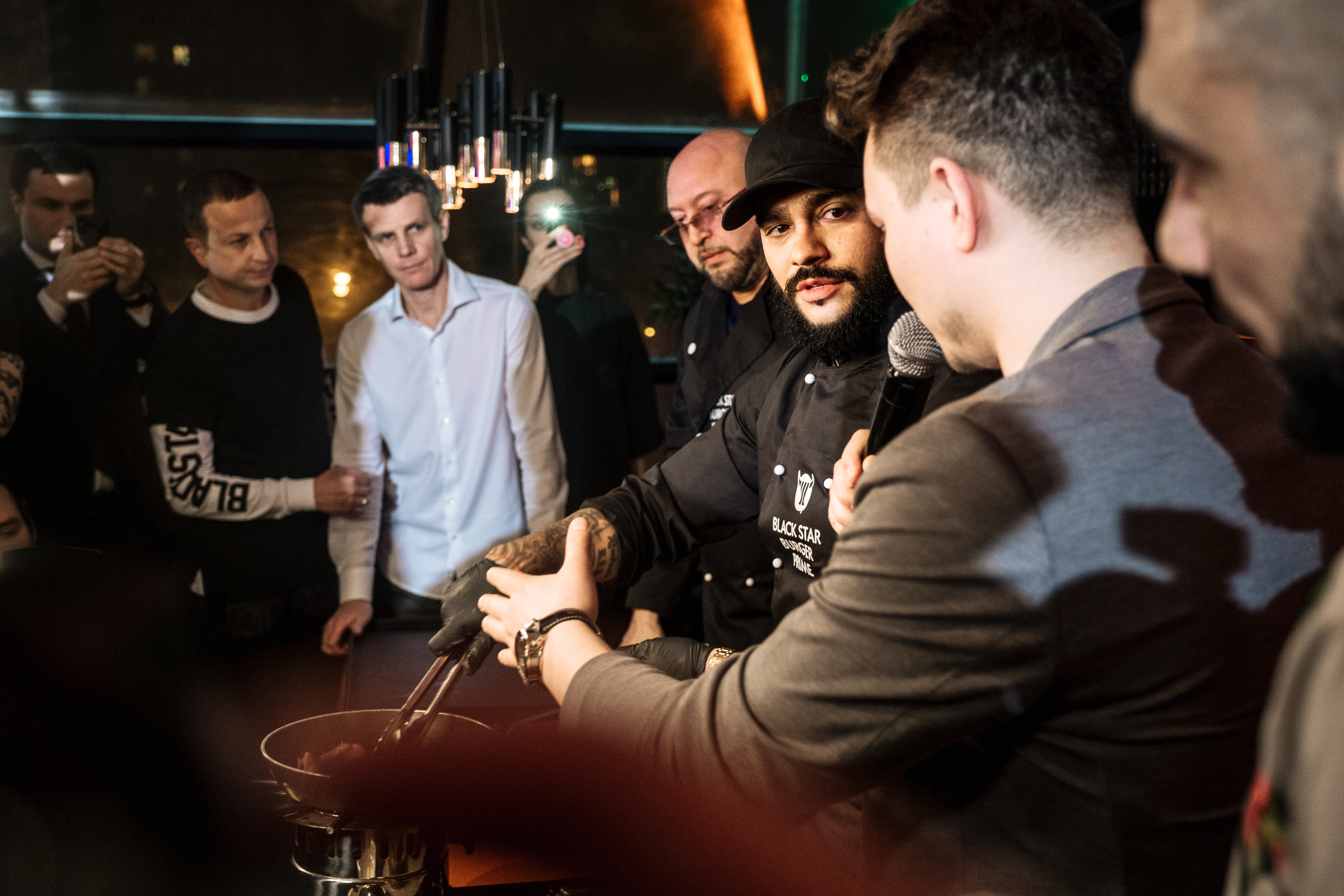 Открытие Black Star Burger Prime в Европейском. Свадебные фотосессии в Москве. Фотограф Сергей Ржевский