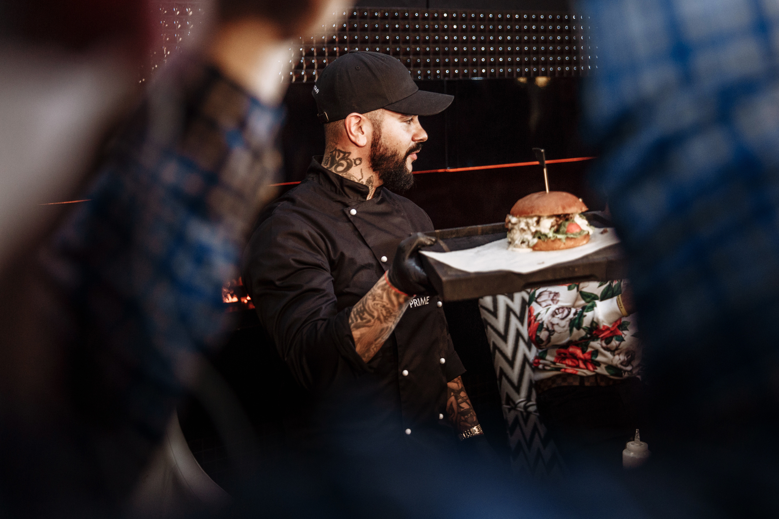 Открытие Black Star Burger Prime в Европейском. Свадебные фотосессии в Москве. Фотограф Сергей Ржевский