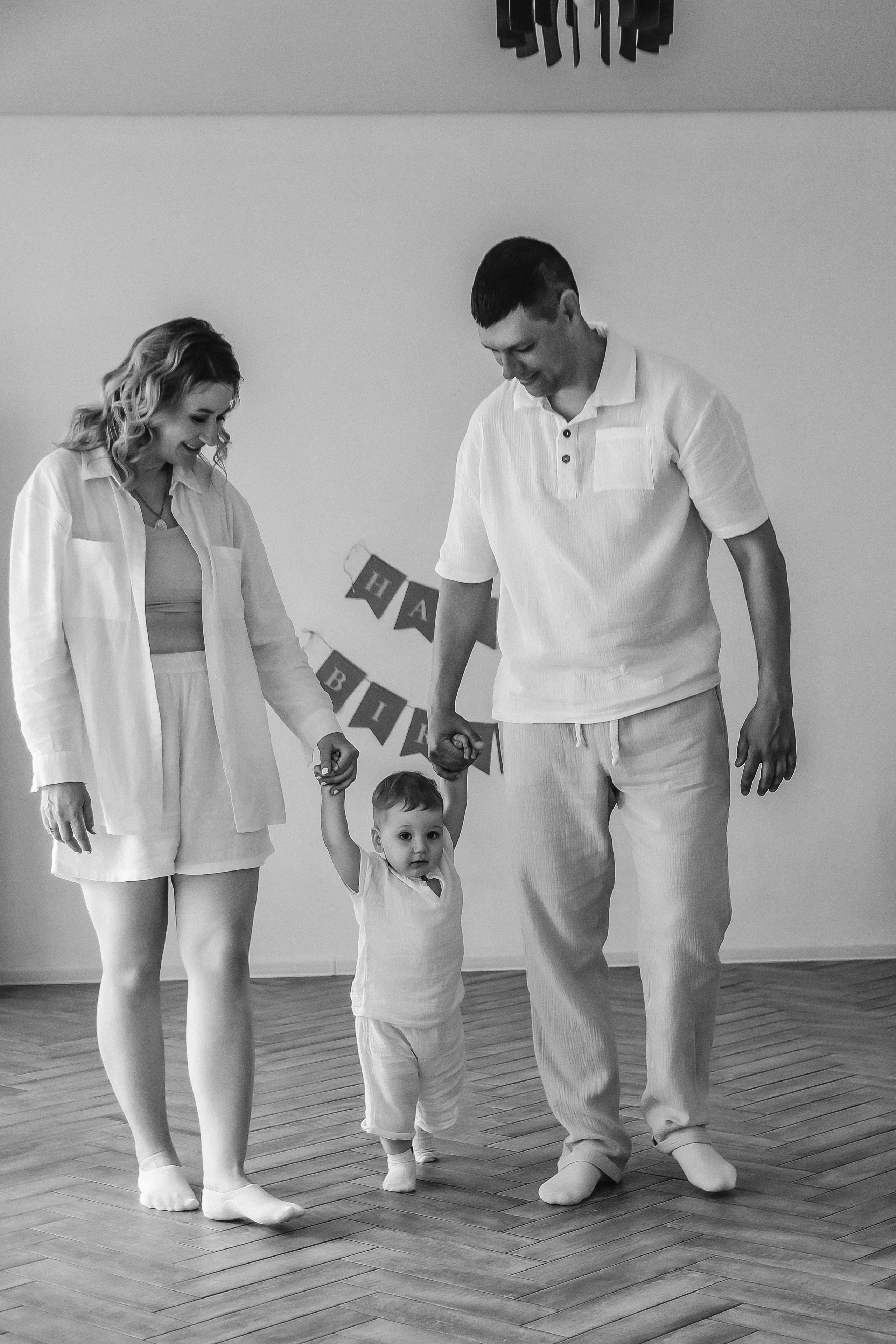 Фотосессия годика минимализм. Семейный и детский фотограф Кущ Наташа