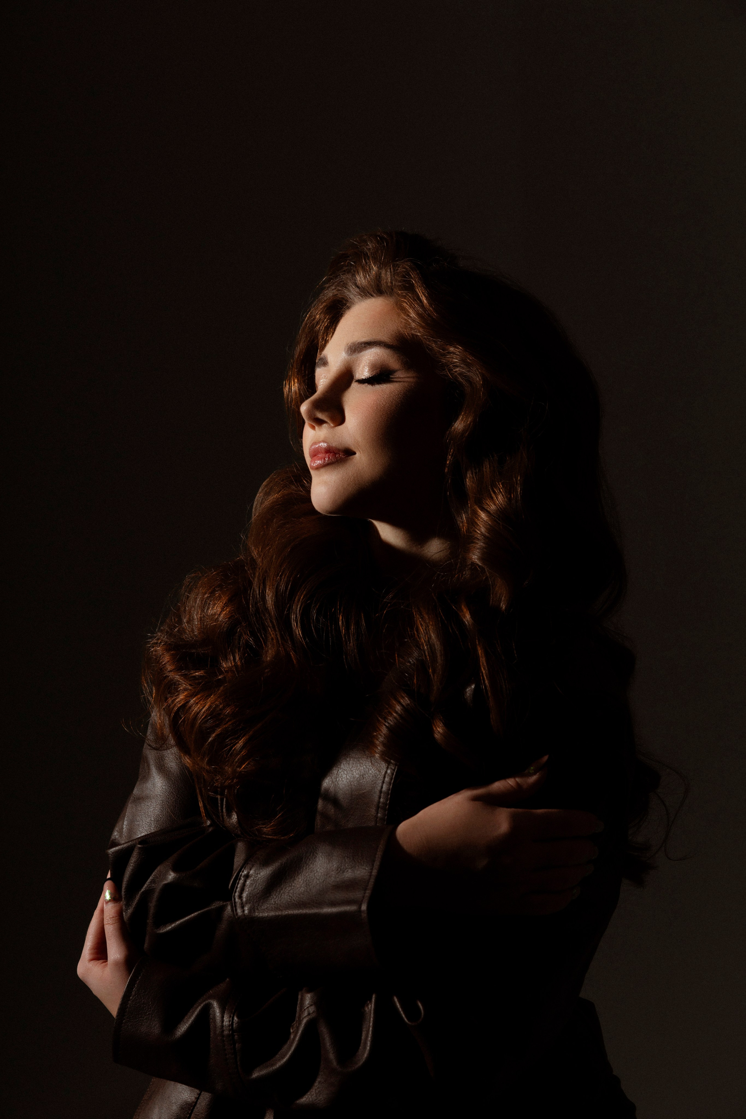 Ирина. Фотограф Мария Щеголькова. Чувственный женский портрет