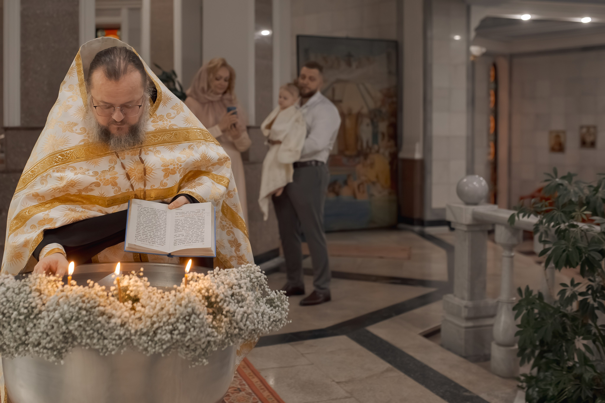 Крещение Грегора. Фотограф на Крещение и Венчание в Ташкенте