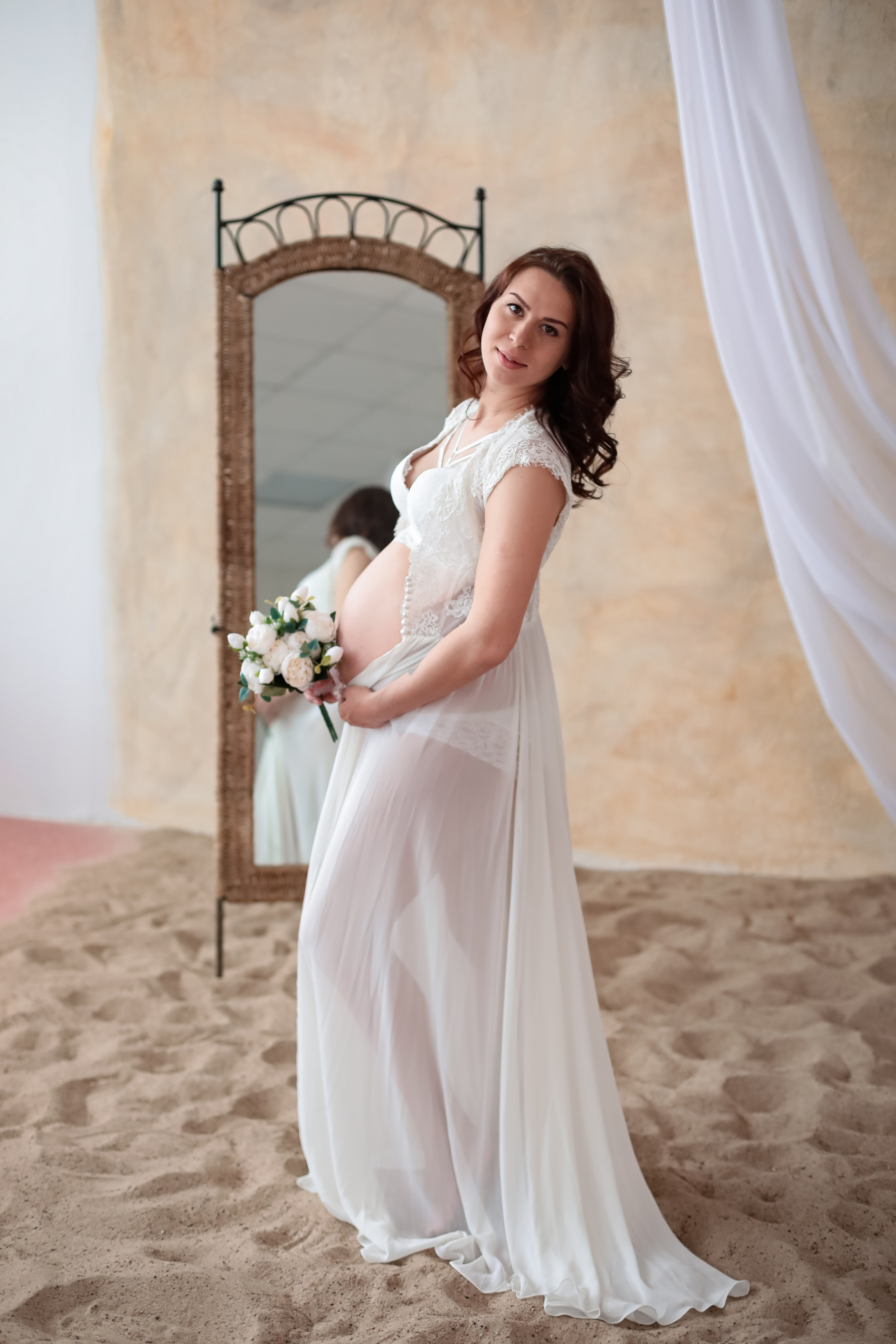 ГАРДЕРОБ ДЛЯ БЕРЕМЕННЫХ. Фотограф г. Хабаровск. Семейные и индивидуальные съёмки