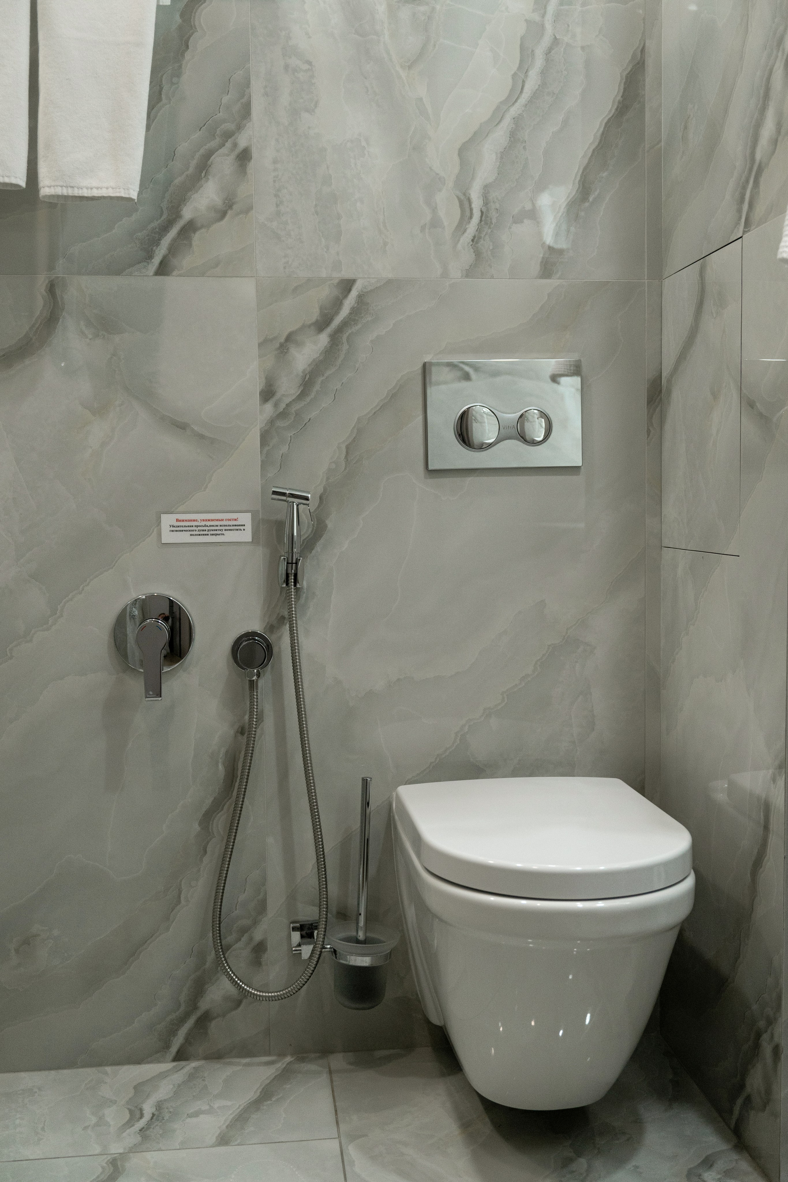 Mirror 4*. Фотограф и видеограф Елена Хмелевская