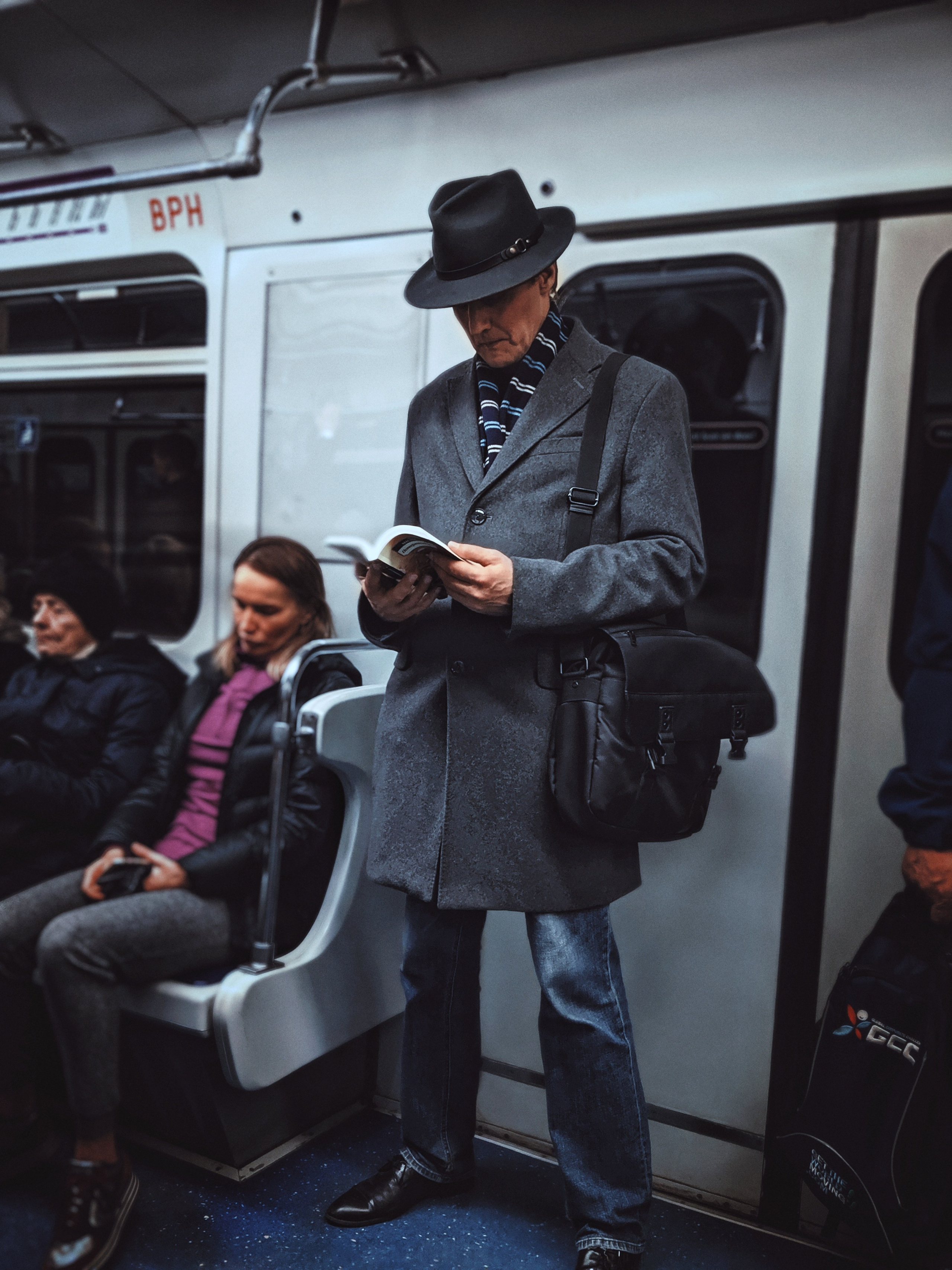 In Subway. Dmitry Shamin Photographier | Street Photos