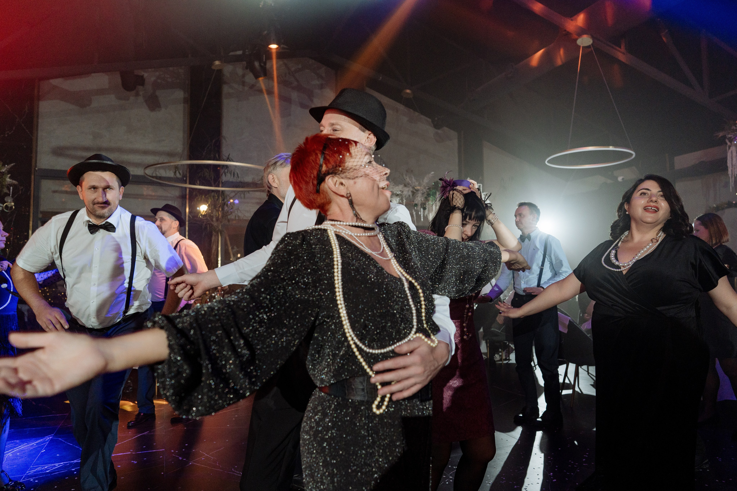 Альбион Тур