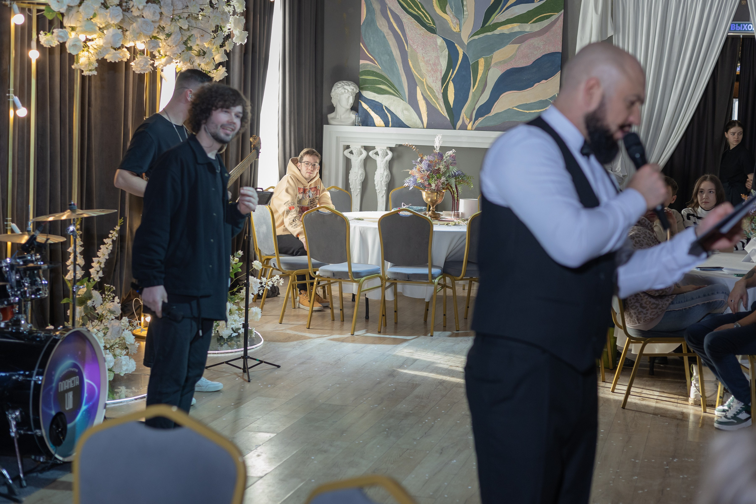 Свадебное чаепитие для молодоженов