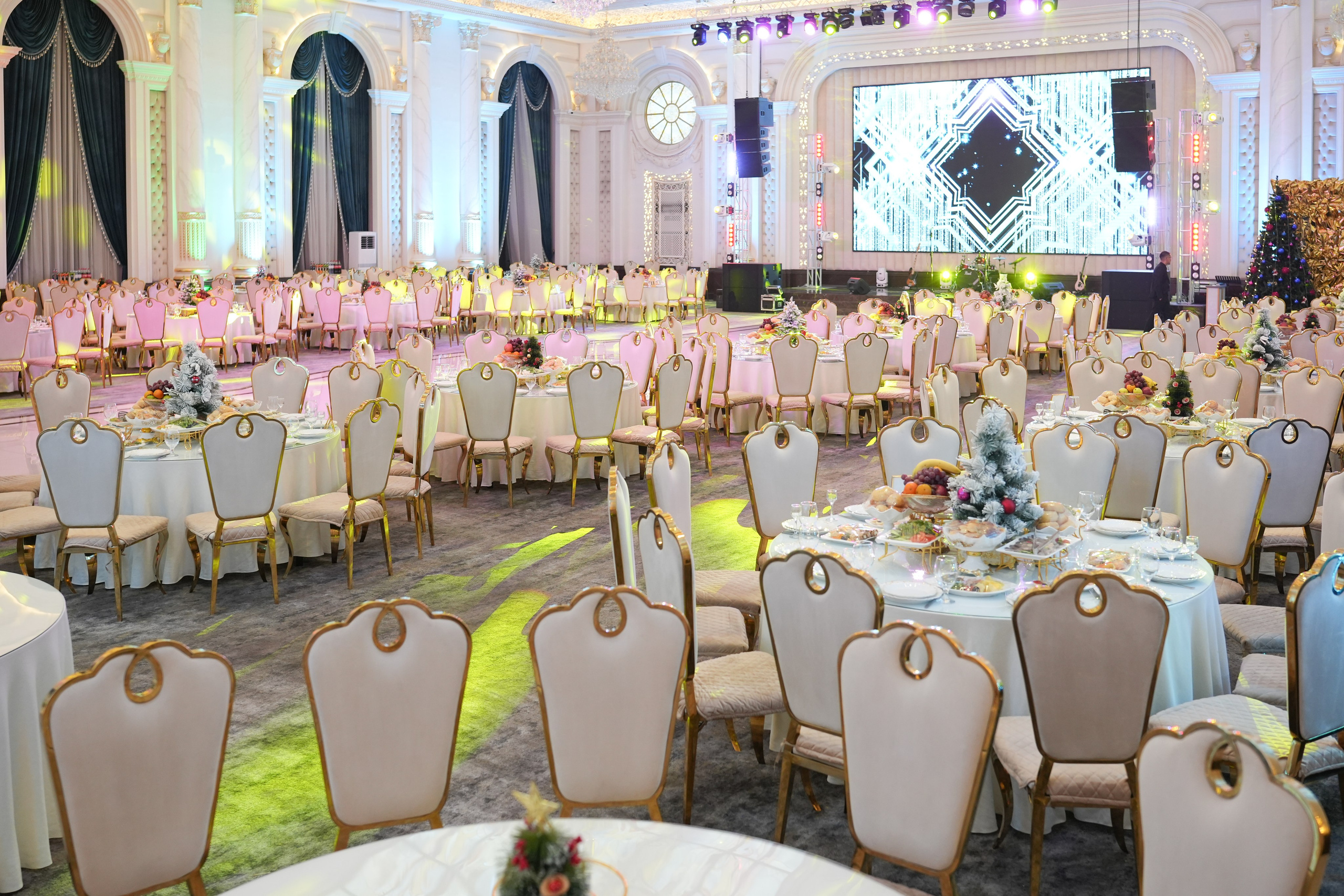 Репортаж коорпаротива для «КазАэроНавигация» в Казахстане