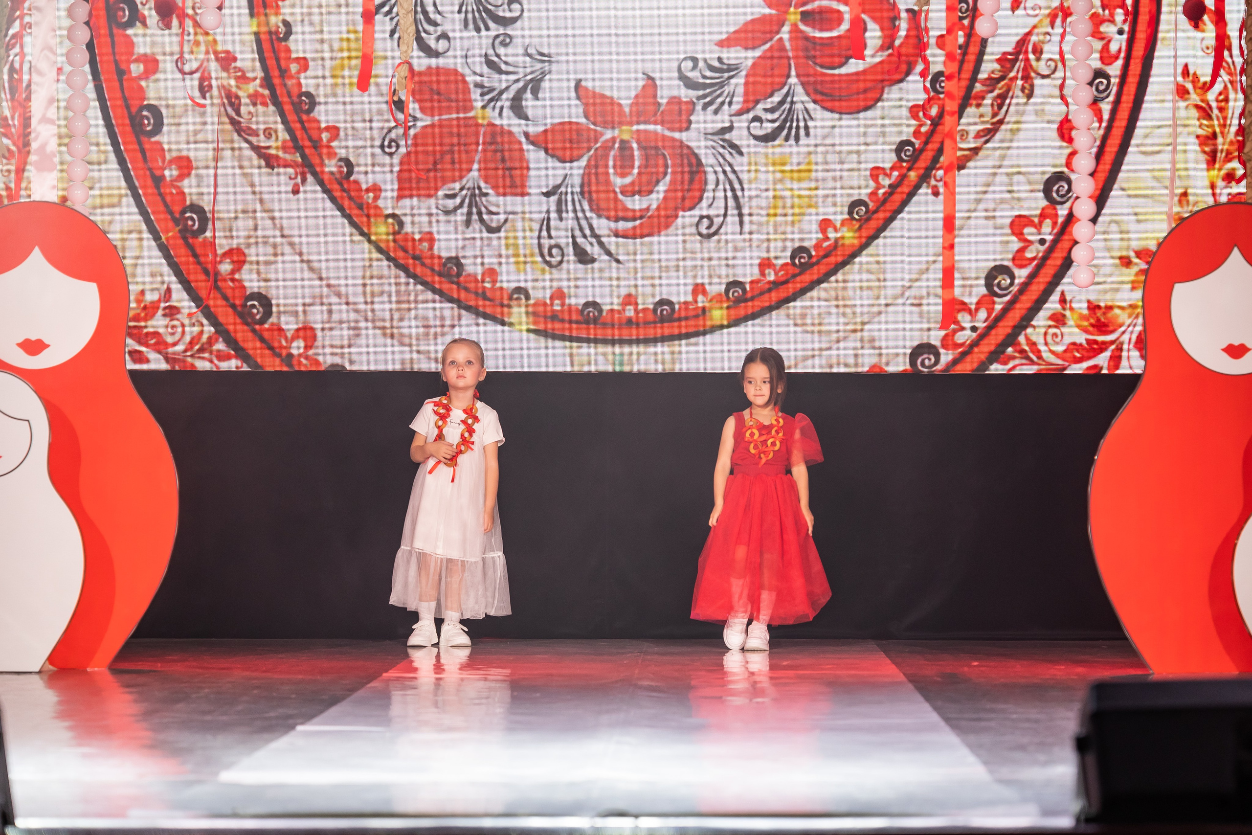 Показ Happy Kids. Выпускные альбомы во Владивостоке