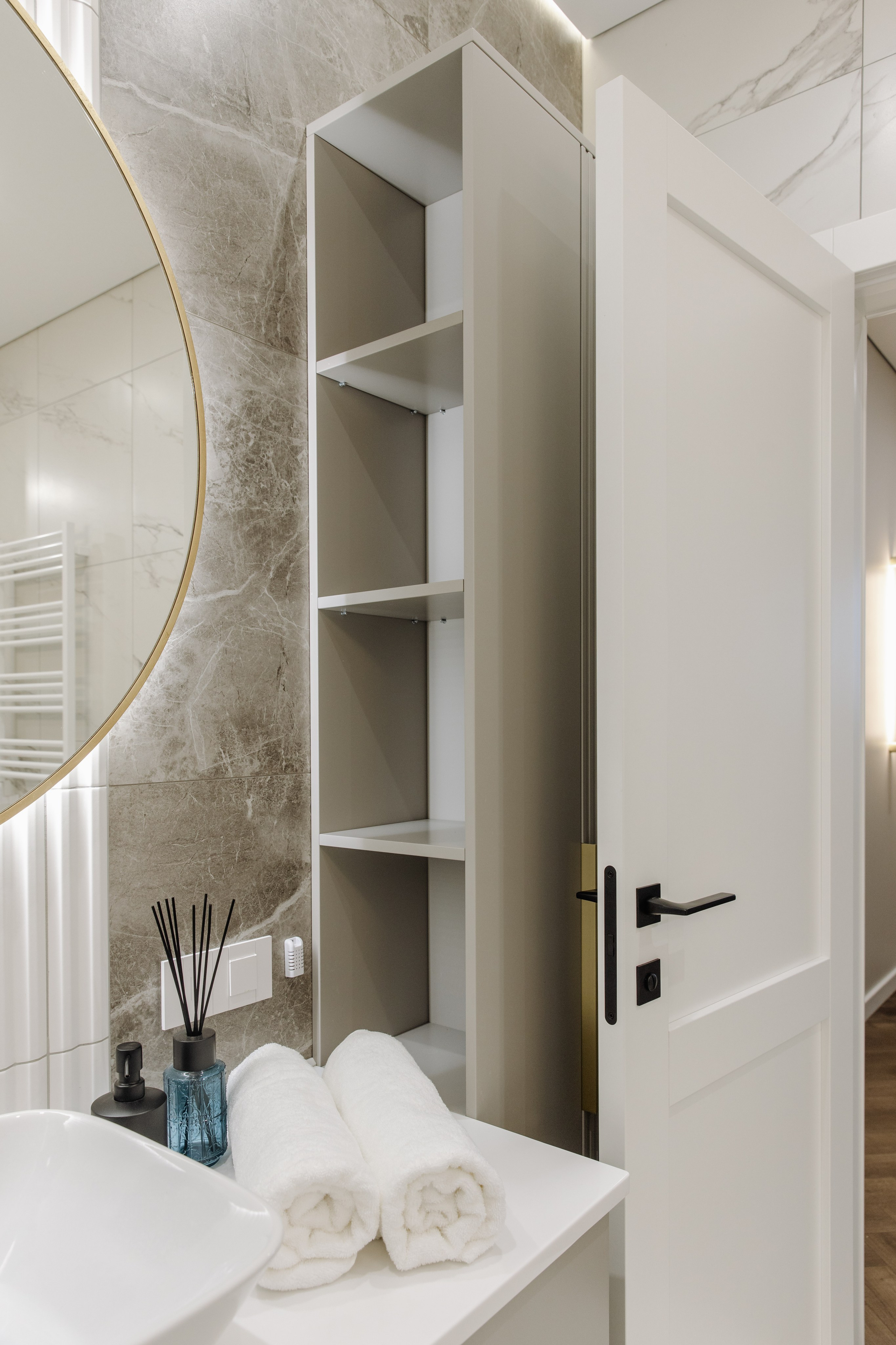 Мебель в Санузел на заказ в Томске. Изготовление тумбы и шкафов. ГУДРУМ — Мебель на заказ в Томске | Кухни | Шкафы | Стулья и Столы