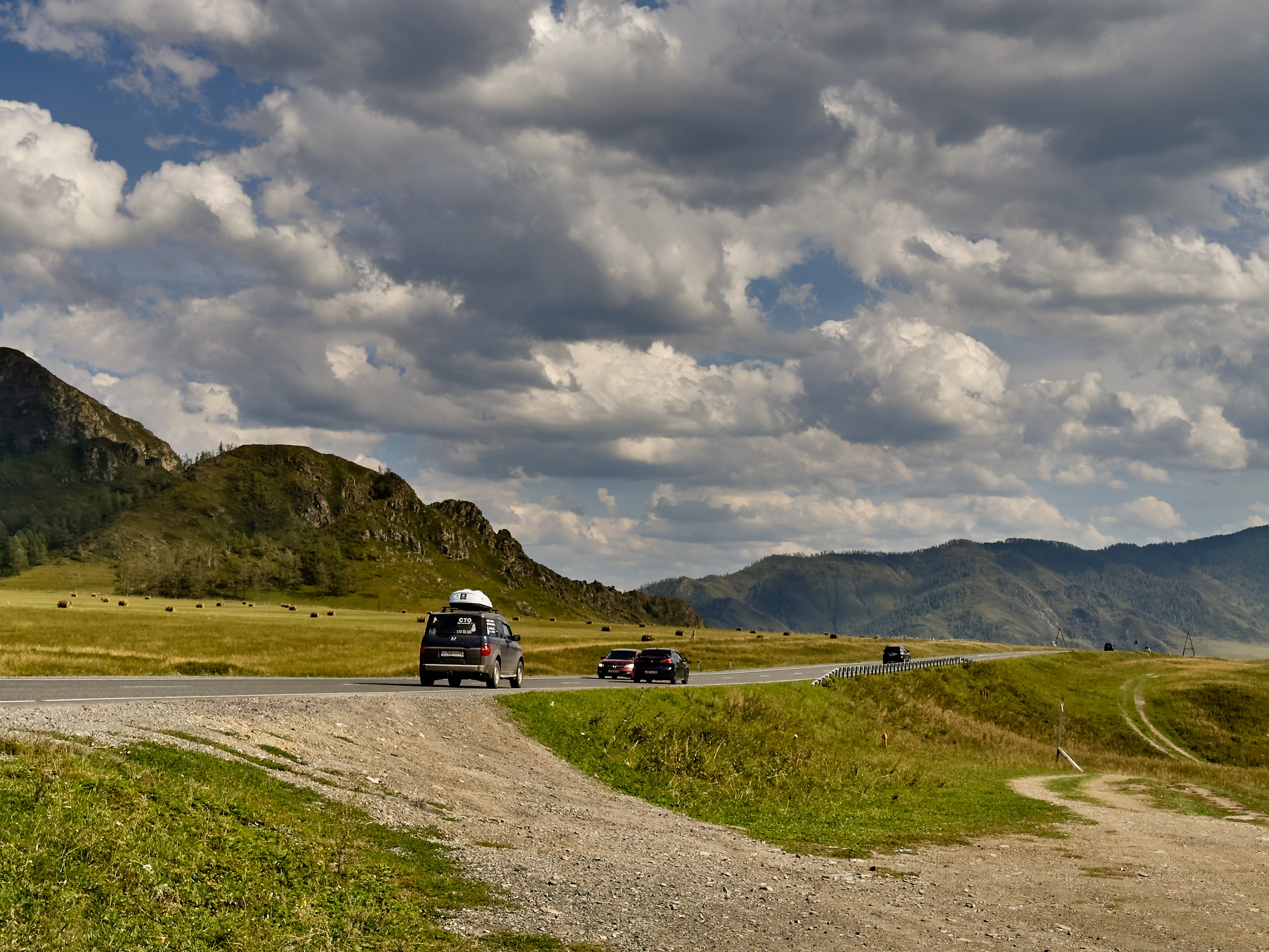 По Чуйскому тракту | Алтай | 2024. Фотограф pchemodanov