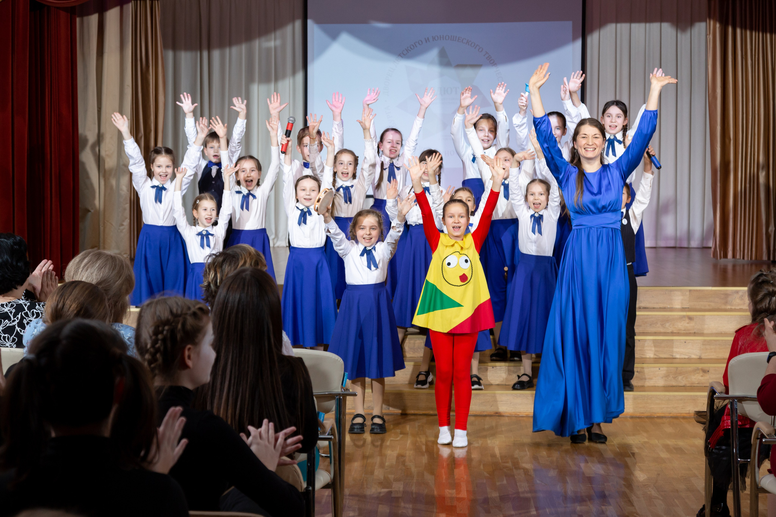 Звёздочки Дворца. Семейный и детский фотограф в Санкт-Петербурге Пуликов Дмитрий