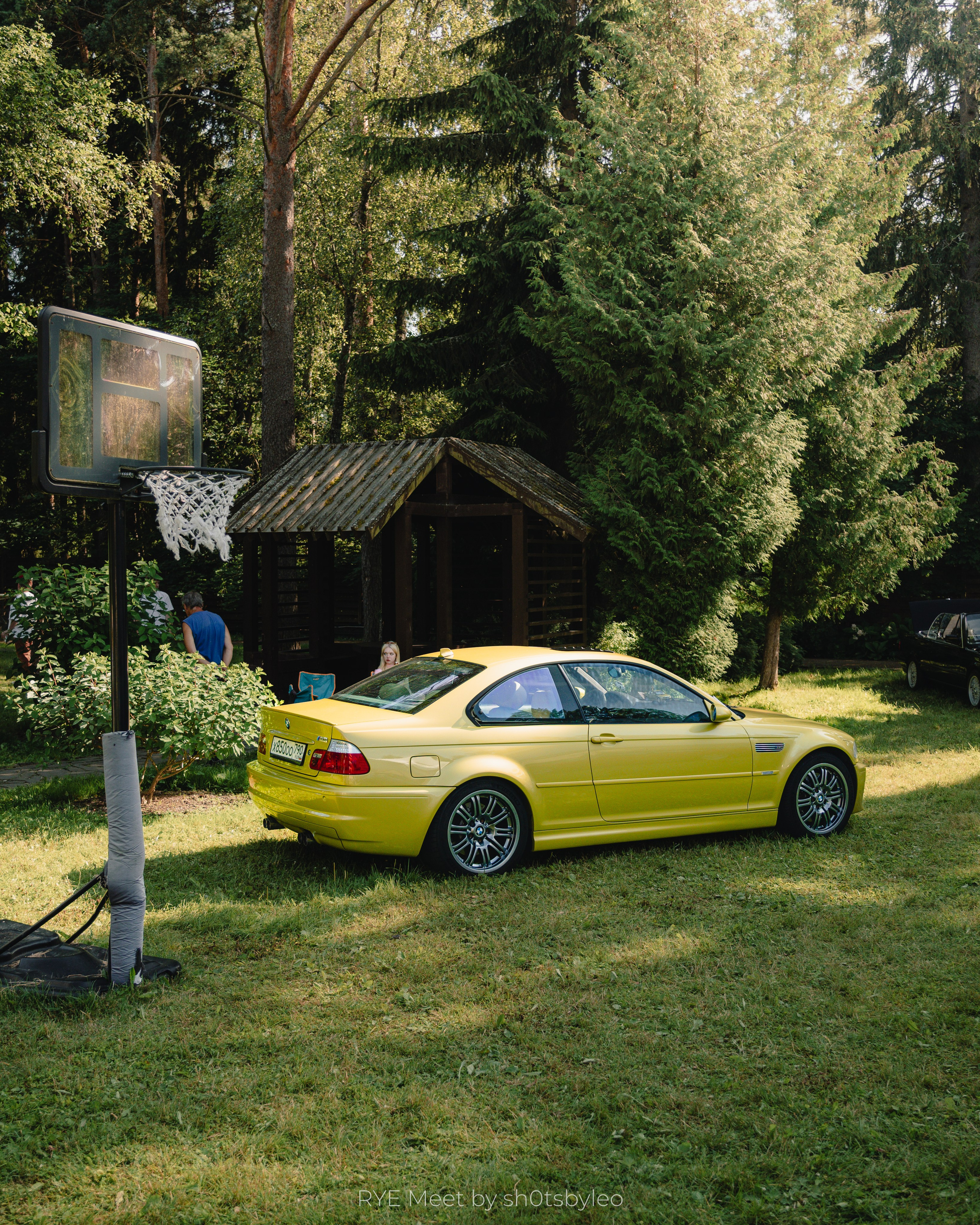 Масштабный летний фестиваль RYE Meet — встреча клуба любителей автомобилей старше 25-лет. Автомобильный фотограф Антон Цырулев