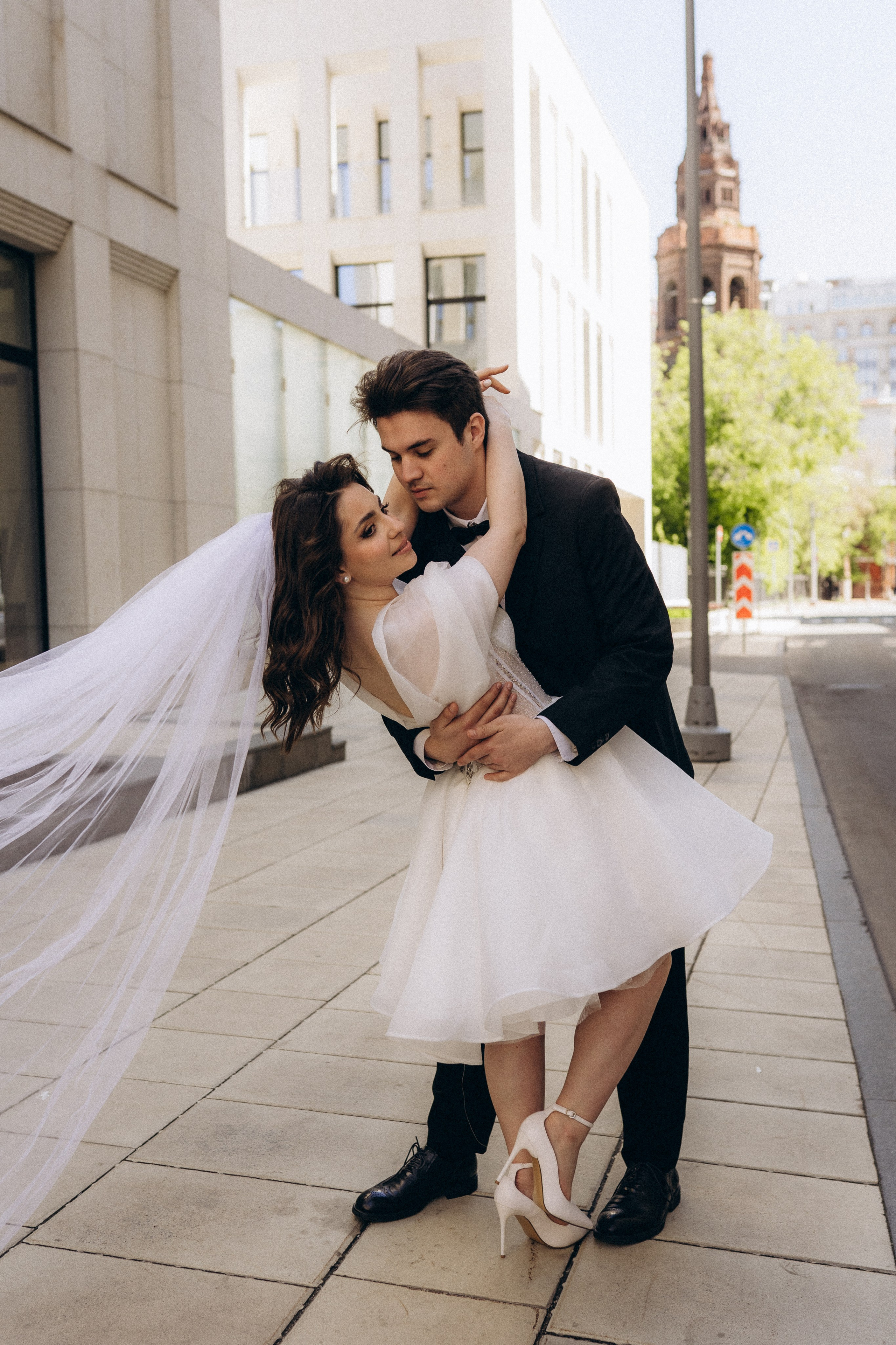 Свадебная фотопрогулка в Москве по центру города. Свадебный фотограф в Москве Анна Полушина