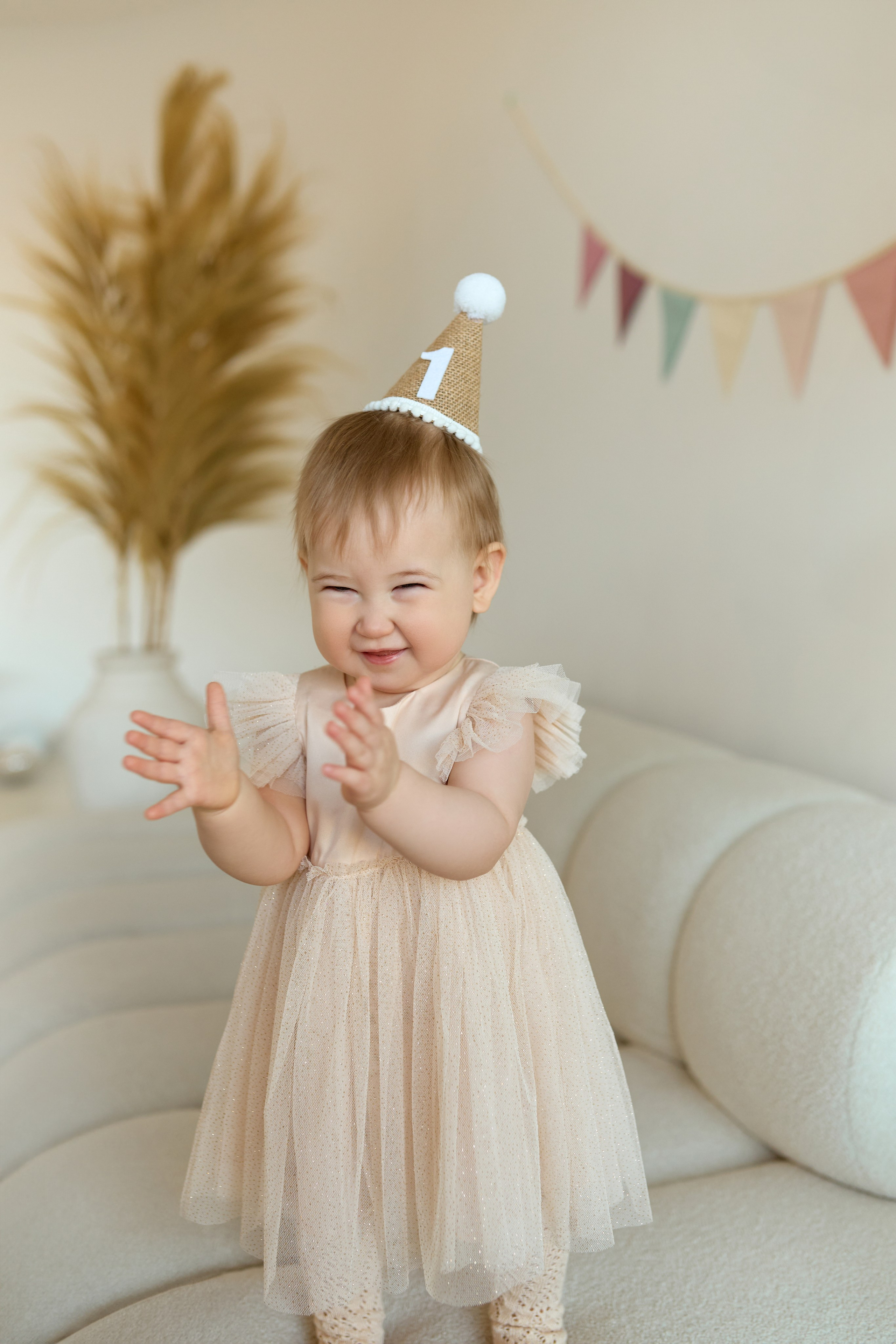 Семейная фотосессия на день рождения ребенка. Сестры Карабаза. Фотографы и ретушеры в Москве и Санкт-Петербурге