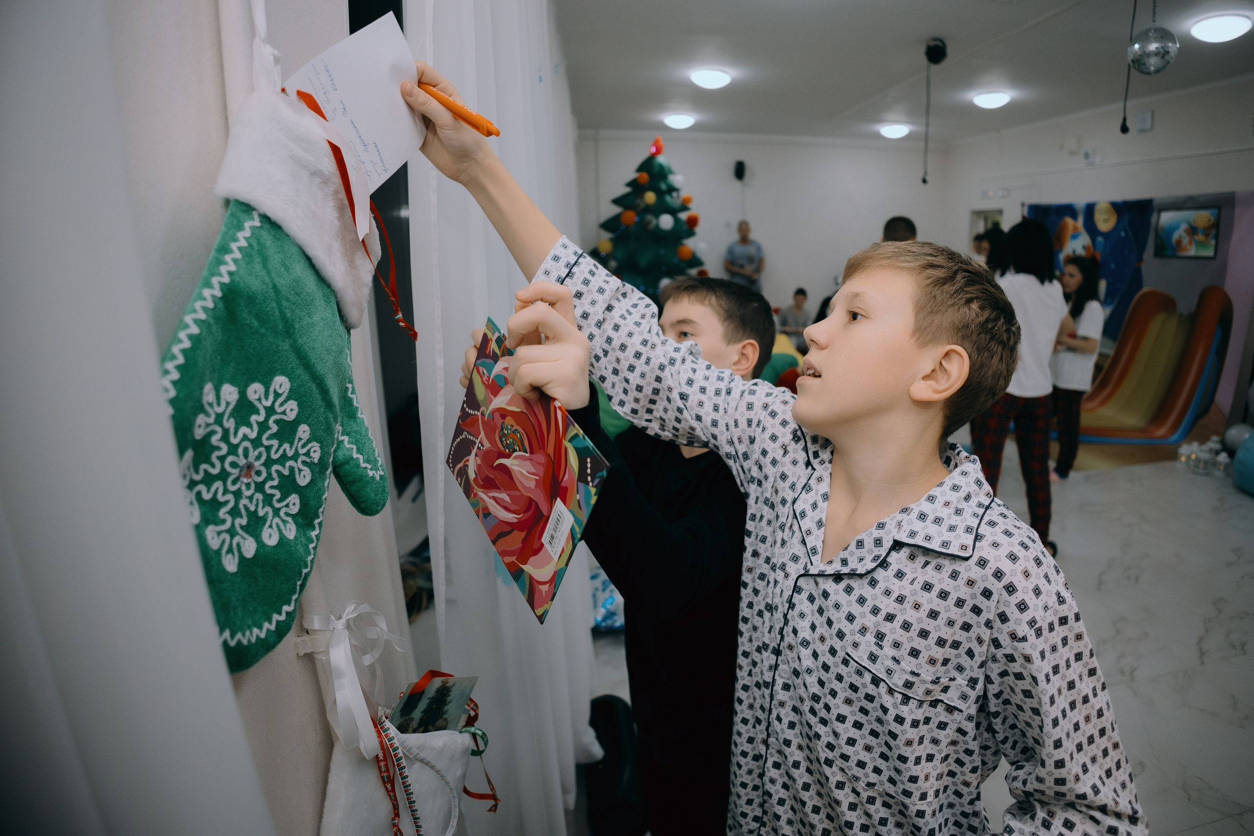 Пижамная вечеринка в школе-интернате № 5 // 27.12.2024. Денис Прохоров Фотограф в г. Магнитогорск