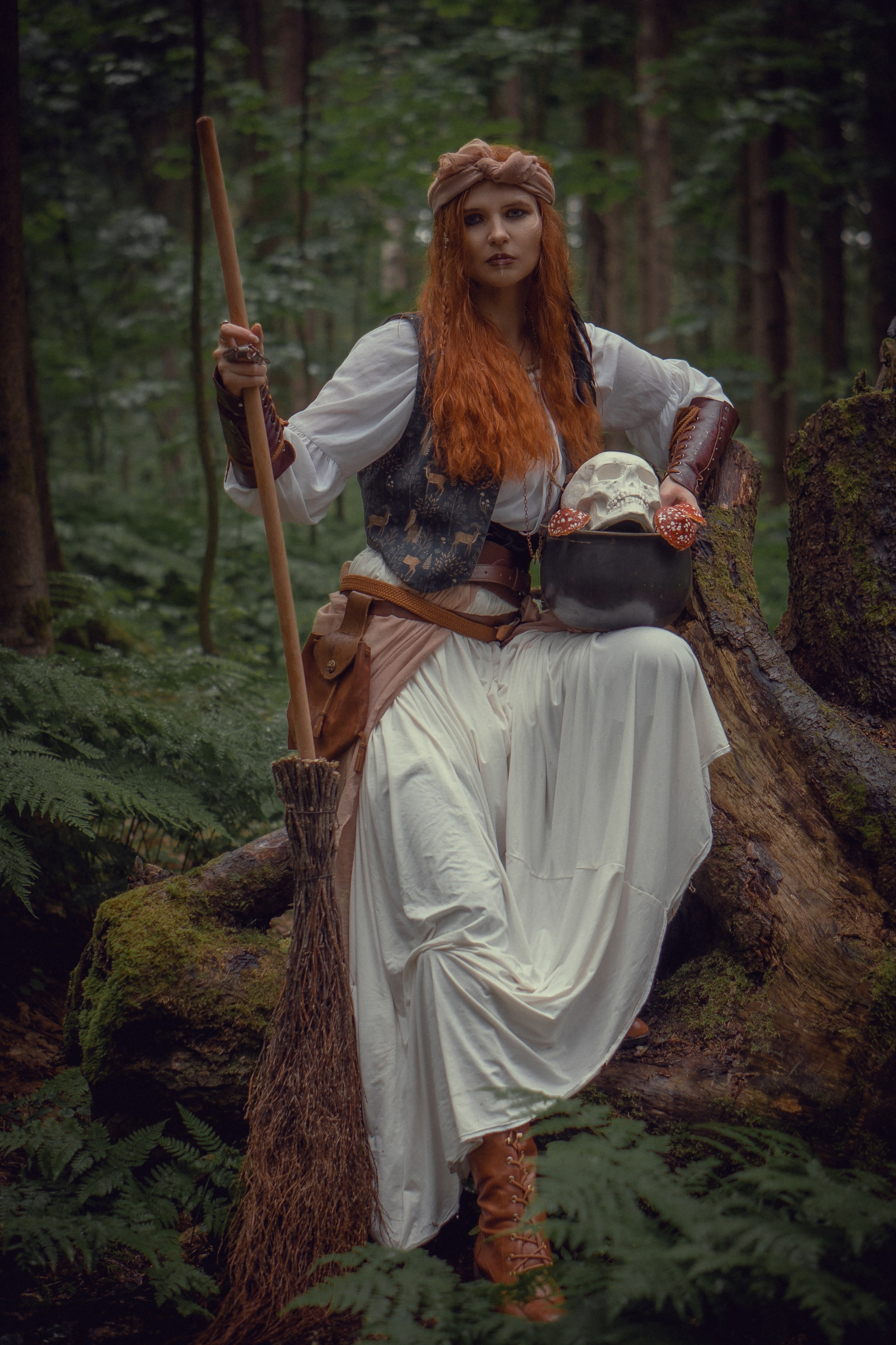 Баба-Яга. Художественный фотограф Салаева Алина