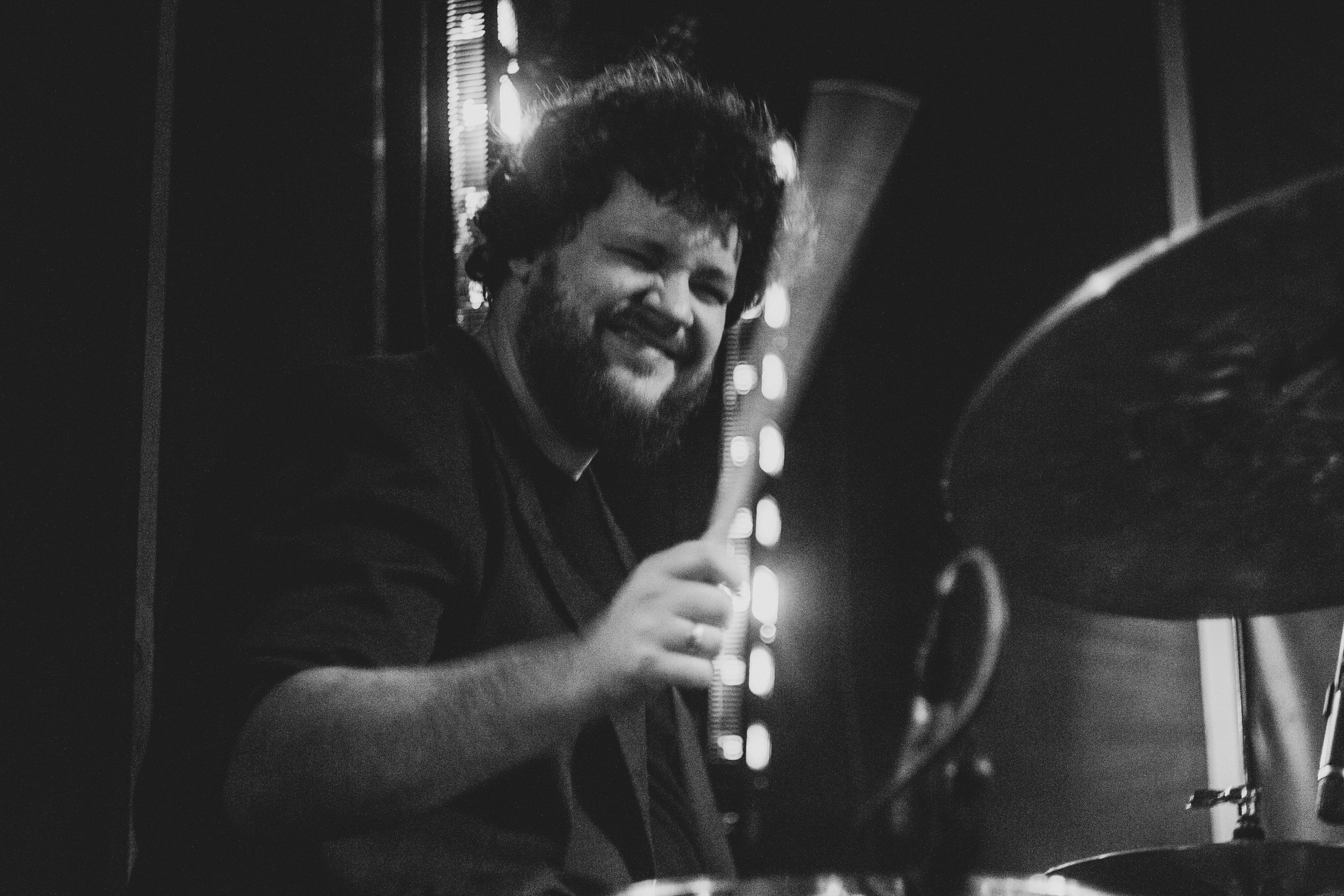 Диктофон. Фотограф для музыкантов, фотограф на концерт, концертный фотограф, съемка концерта, бэкстейдж фотограф