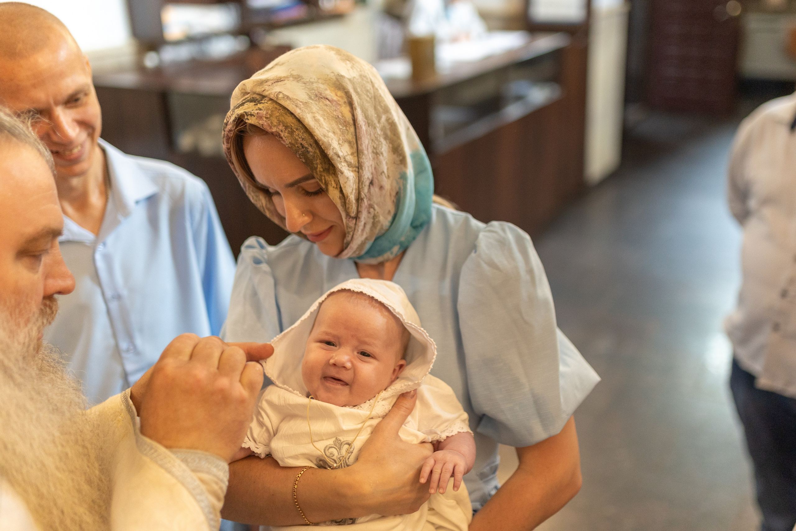 Крещение, Храм во имя Всемилостивого Спаса (на Звёздочке). Фотограф новорожденных. Детский и семейный фотограф Марьяна Юдина