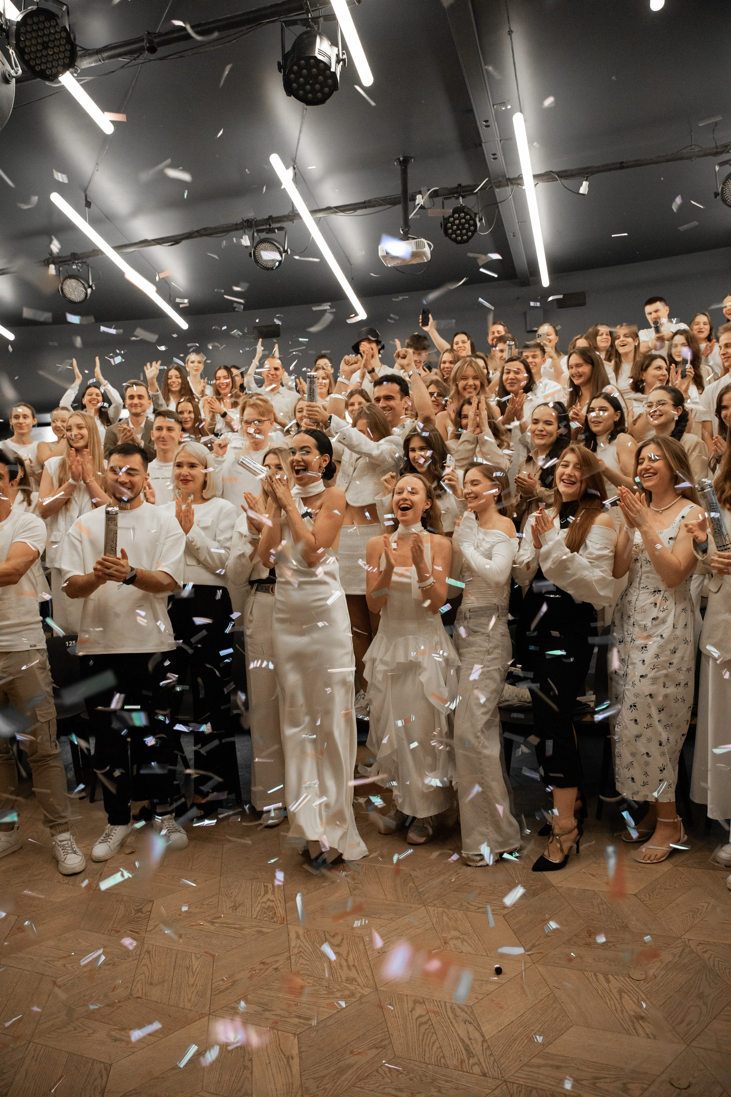 Полина Маришова | Оффлайн Тренинг по речи и голосу. Фотограф брендов и бизнеса в Москве Алексей Сентюрин