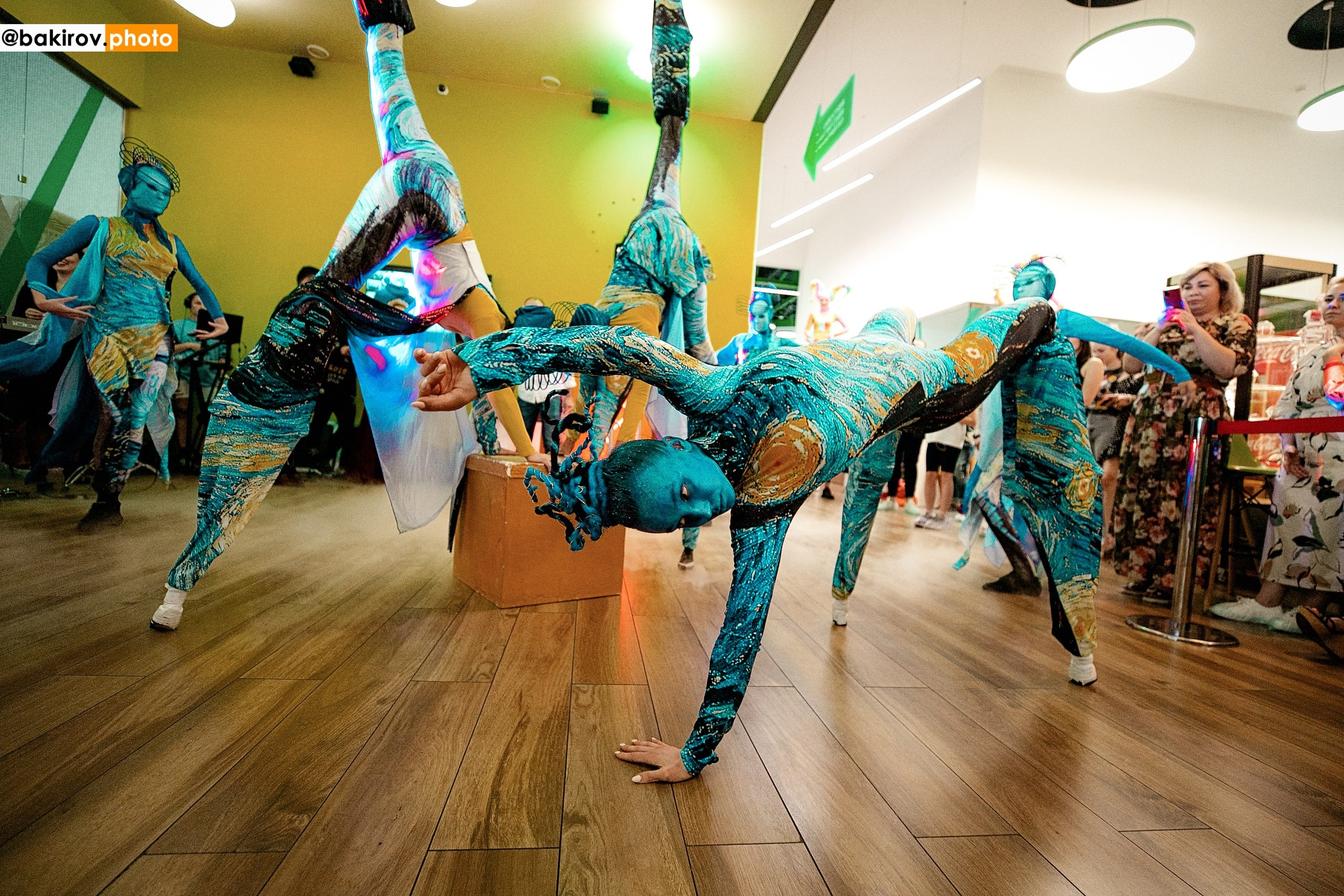 Команда специалистов в мире фотографии и видео. Детский фотограф, семейный фотограф