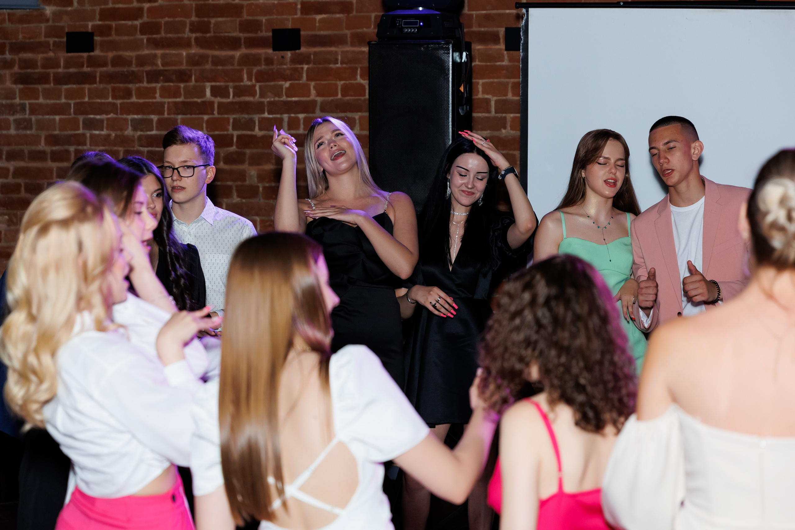 Выпускной 9 класса. Фотограф Новосибирск — Наталья Гресь