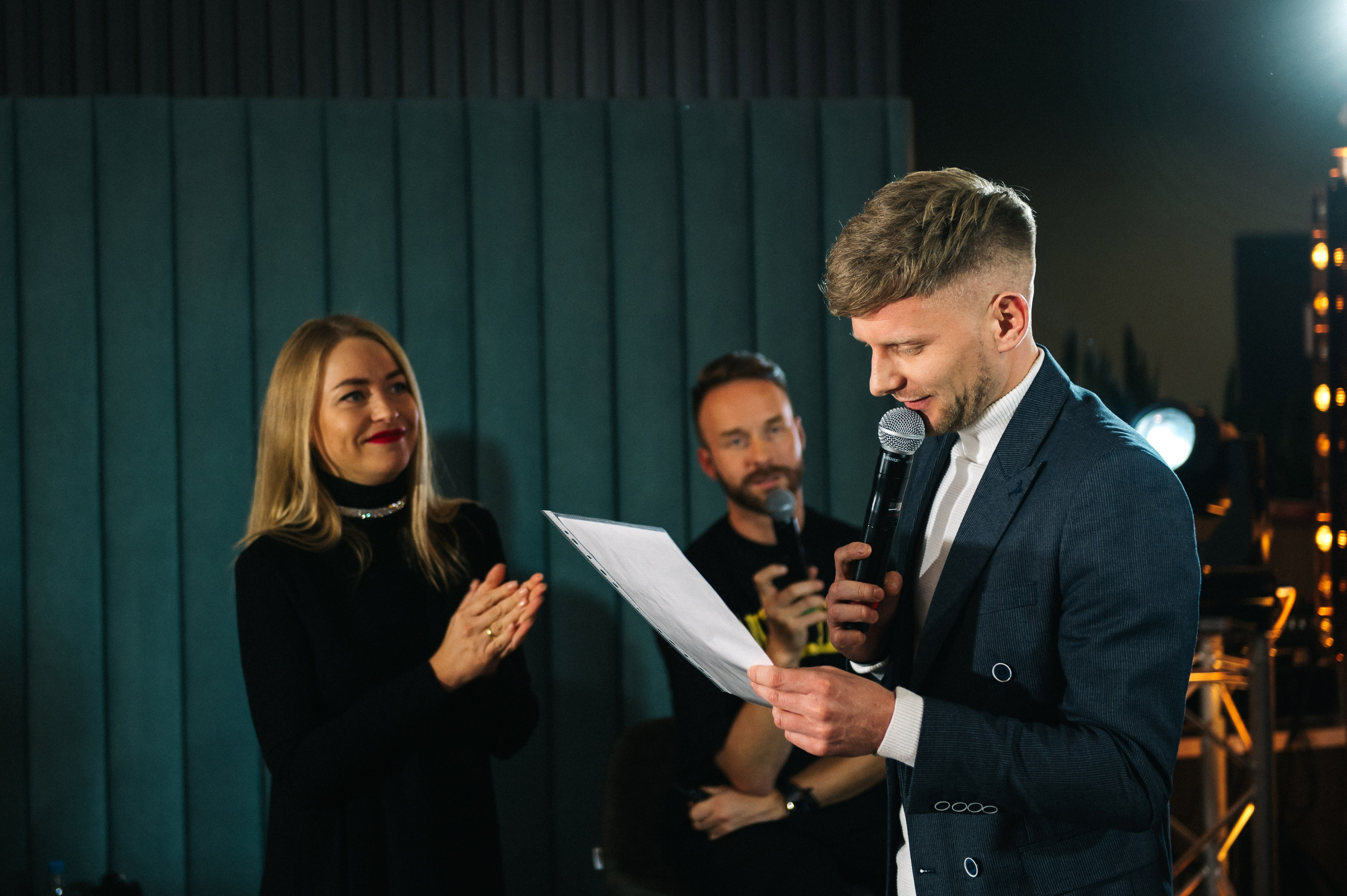 МК Артема Астровляна. Свадебный фотограф Минск