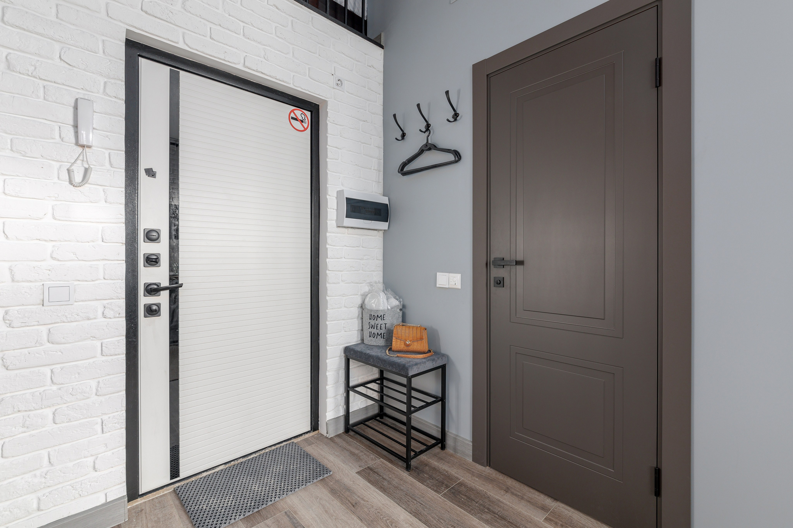 Студия, Полтавская ул