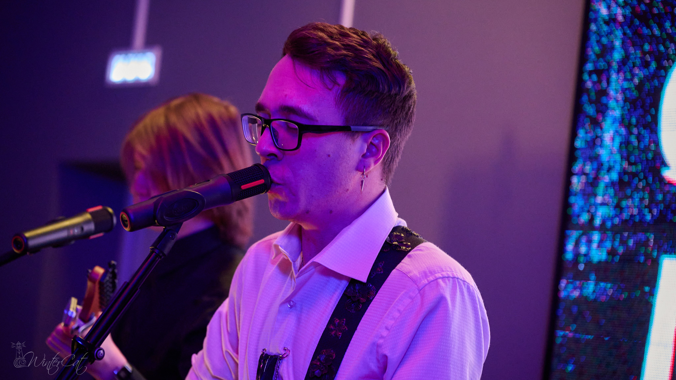 Открытый микрофон. Портретный и репортажный фотограф в Магадане Андрей Нефедов WinterCatPhoto