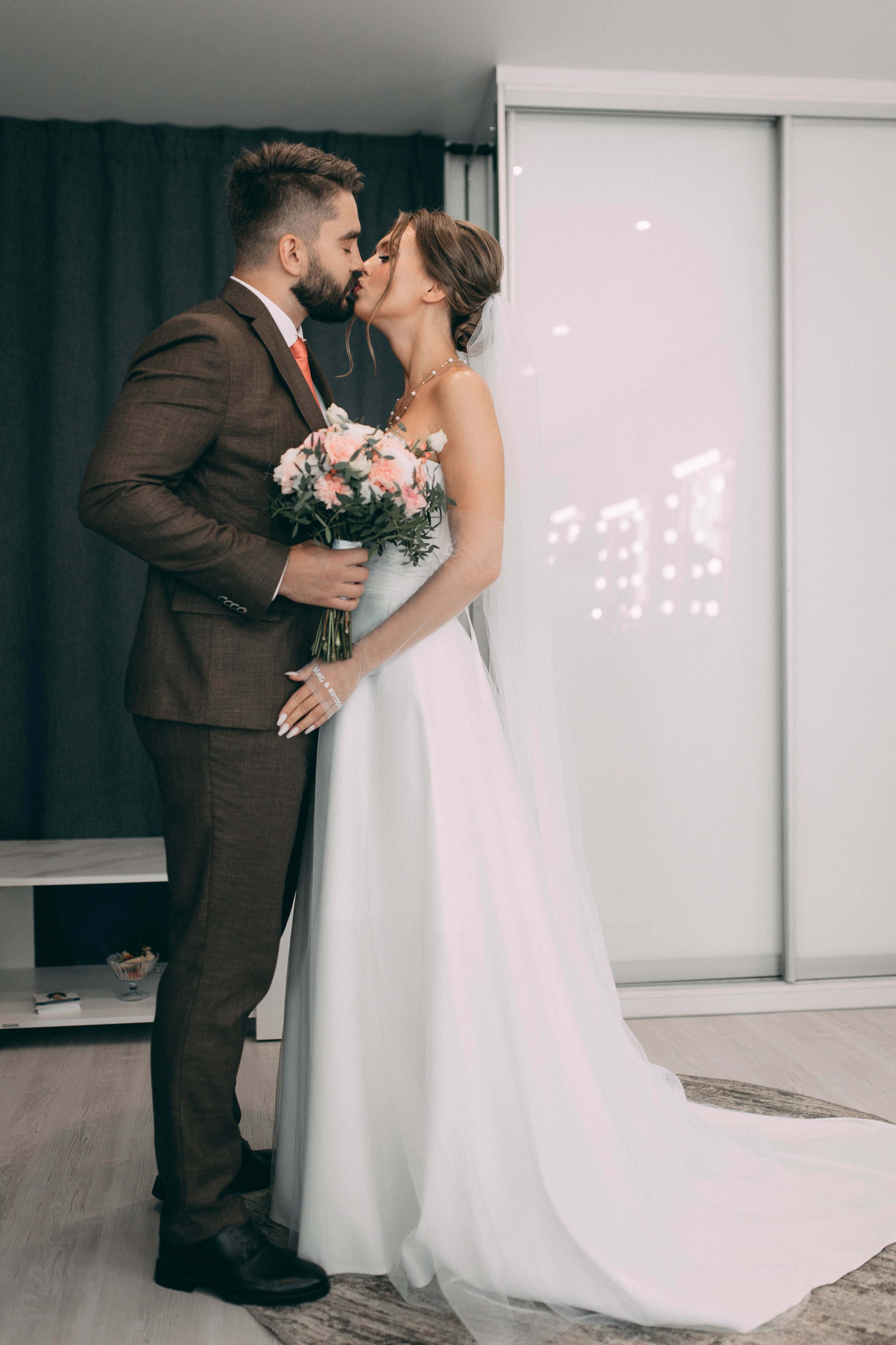 Свадебные. Фотограф Владивосток | Фотокниги на заказ с доставкой по всей России