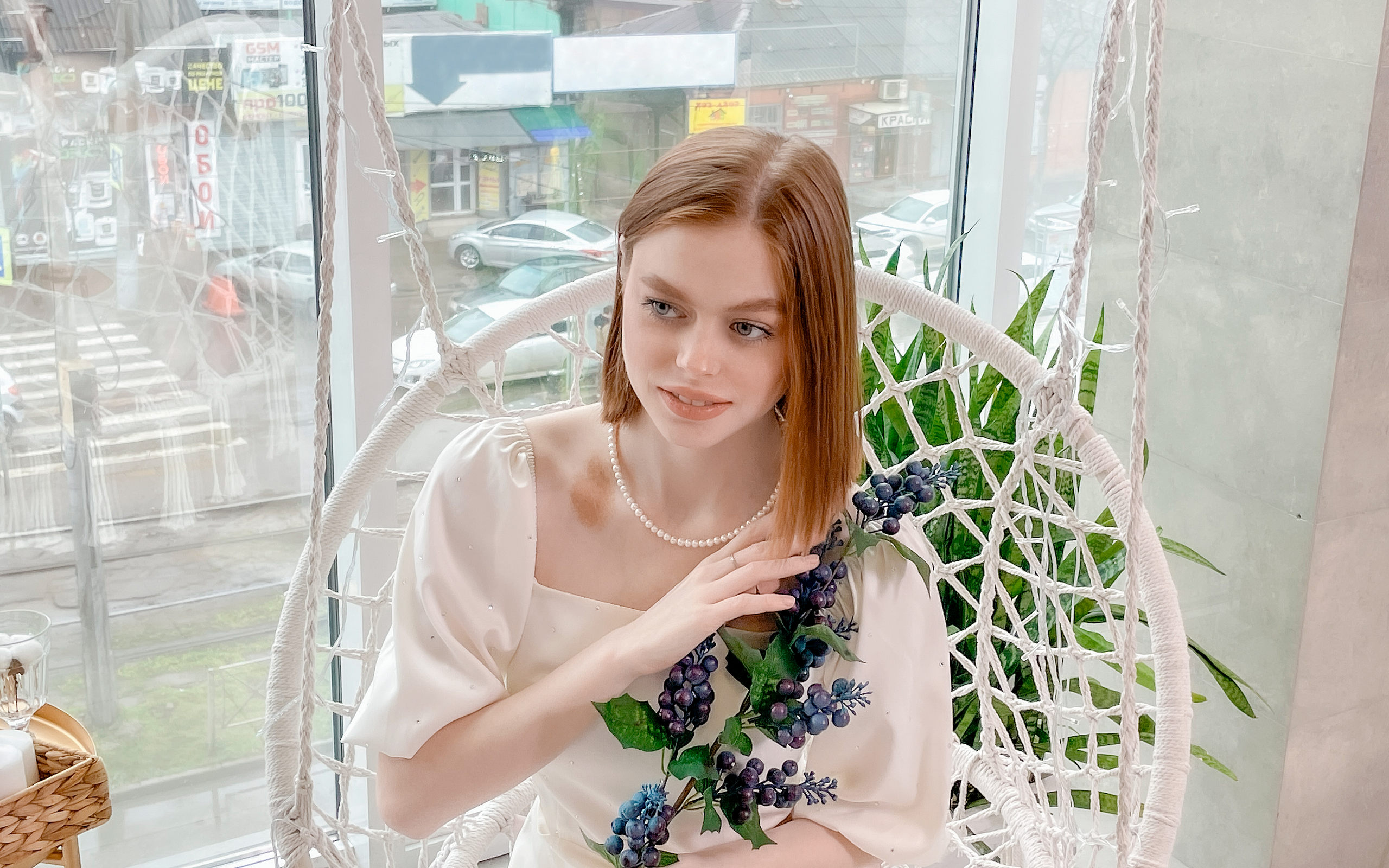 Фотосессия в студии на айфон. AI Фотограф Краснодар: мужские и женские фотосессии, стилизация съемки. Нейро-фотосессии онлайн