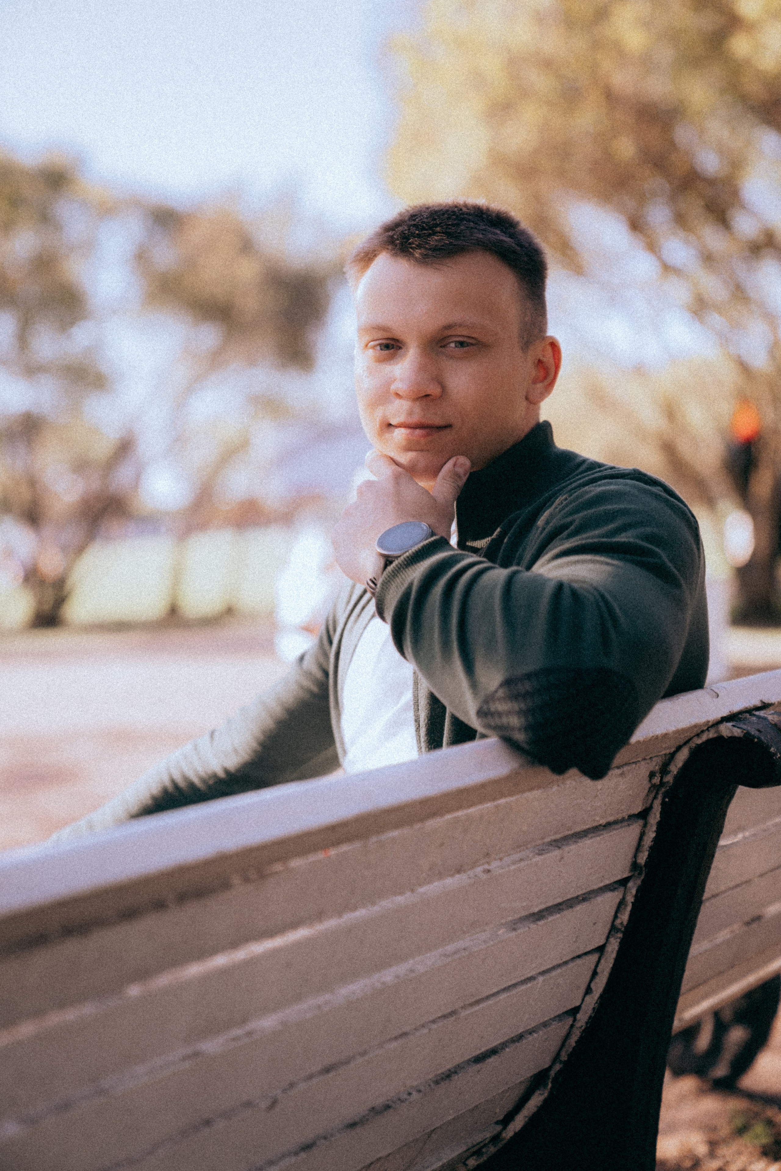 Илья 22.05. Идеальные портреты для соцсетей — Фотограф Ленар