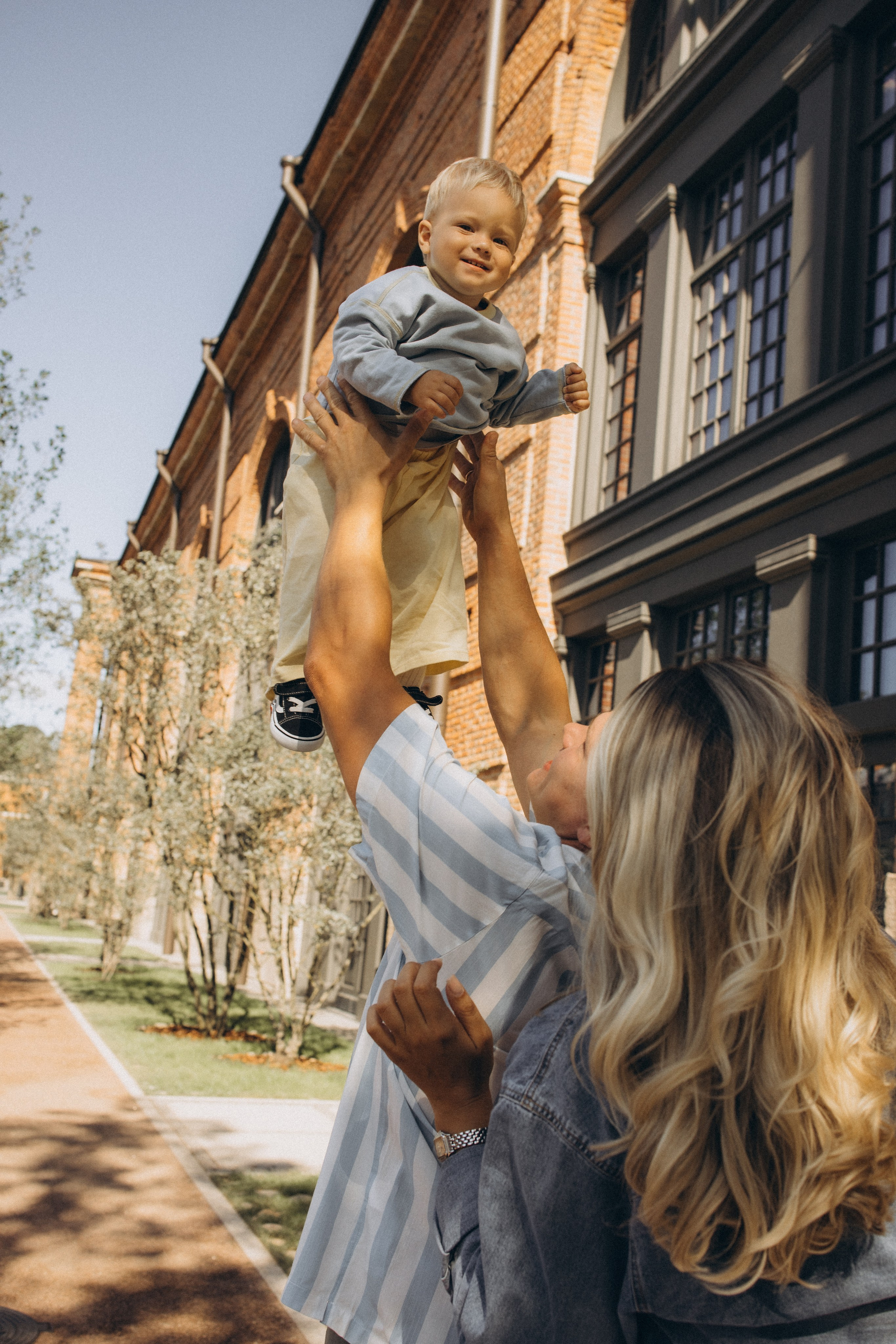 Любовь, что стала семьёй 🏡. Семейный фотограф в Санкт-Петербурге Виктория Безгузова