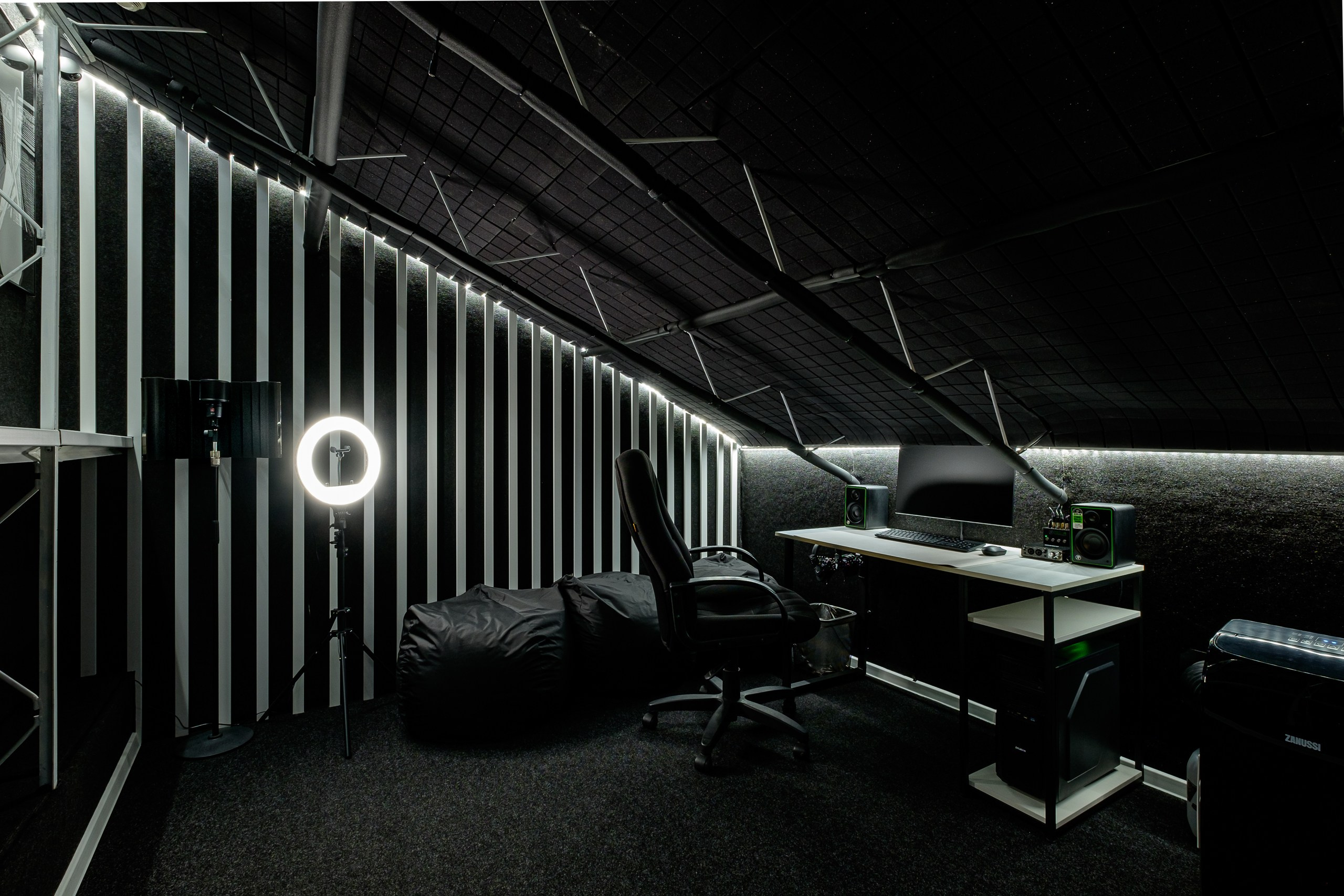 Пример съёмки звуковой студии. Профессиональный фотограф Борис Флорин