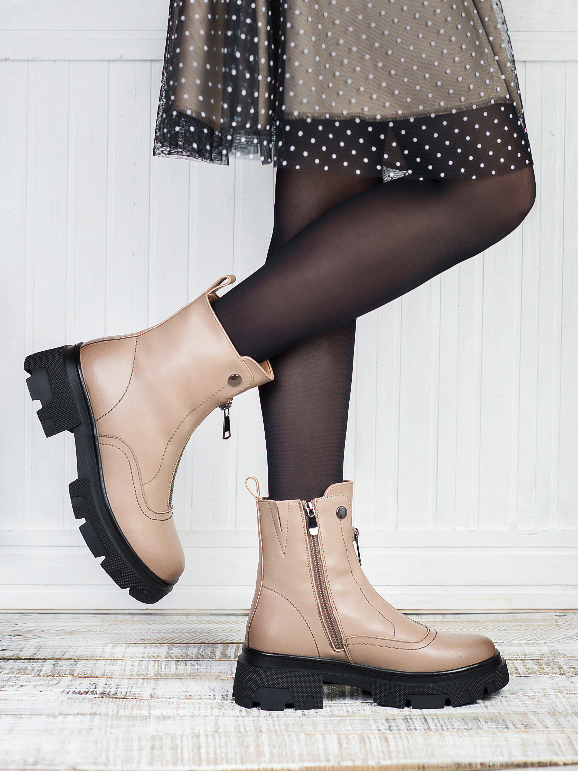 Съёмка для маркетплейсов. Выпускные альбомы. Предметная и контент съёмка. Фотостудия Klass