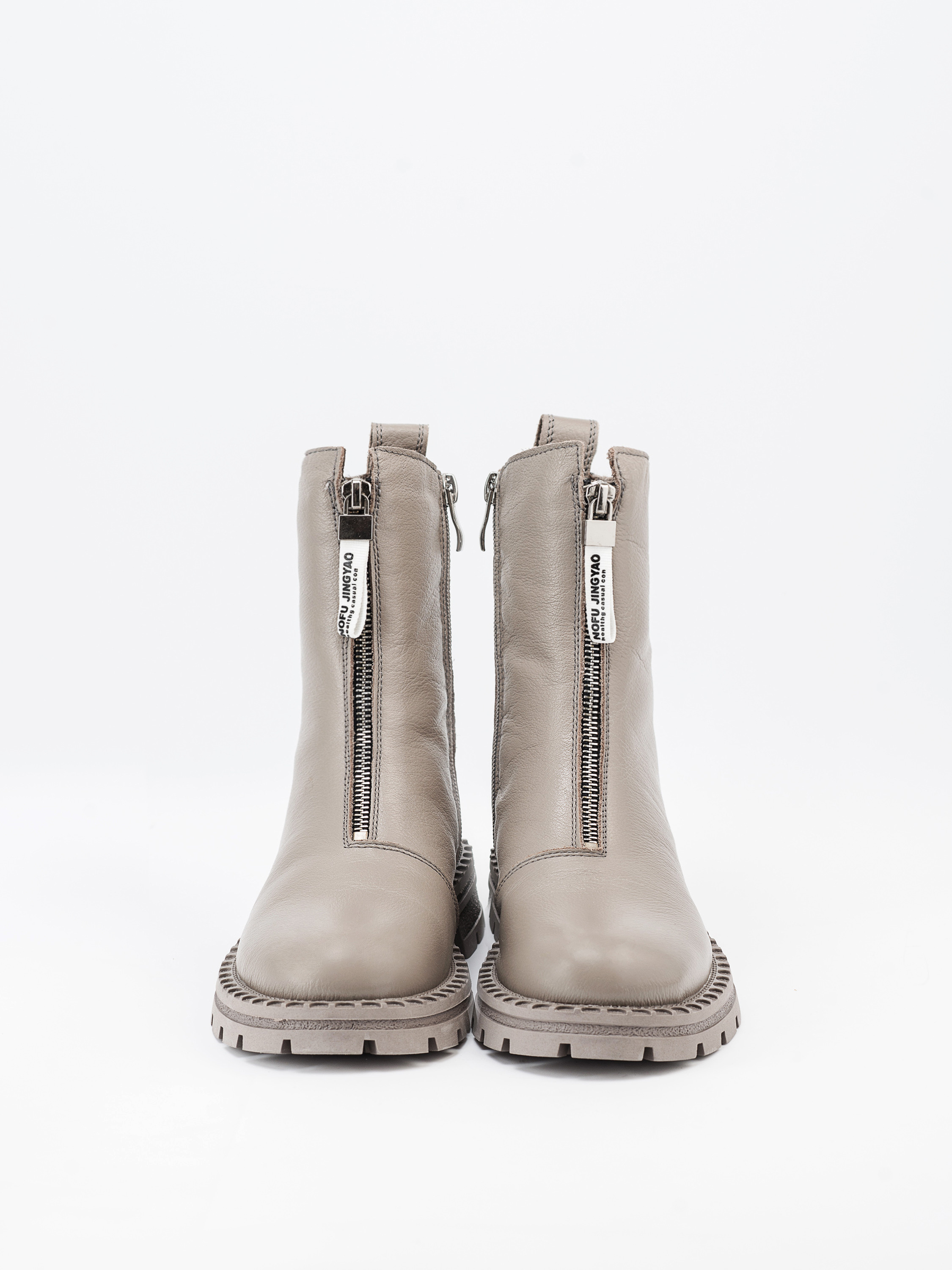 Съёмка для маркетплейсов. Выпускные альбомы. Предметная и контент съёмка. Фотостудия Klass